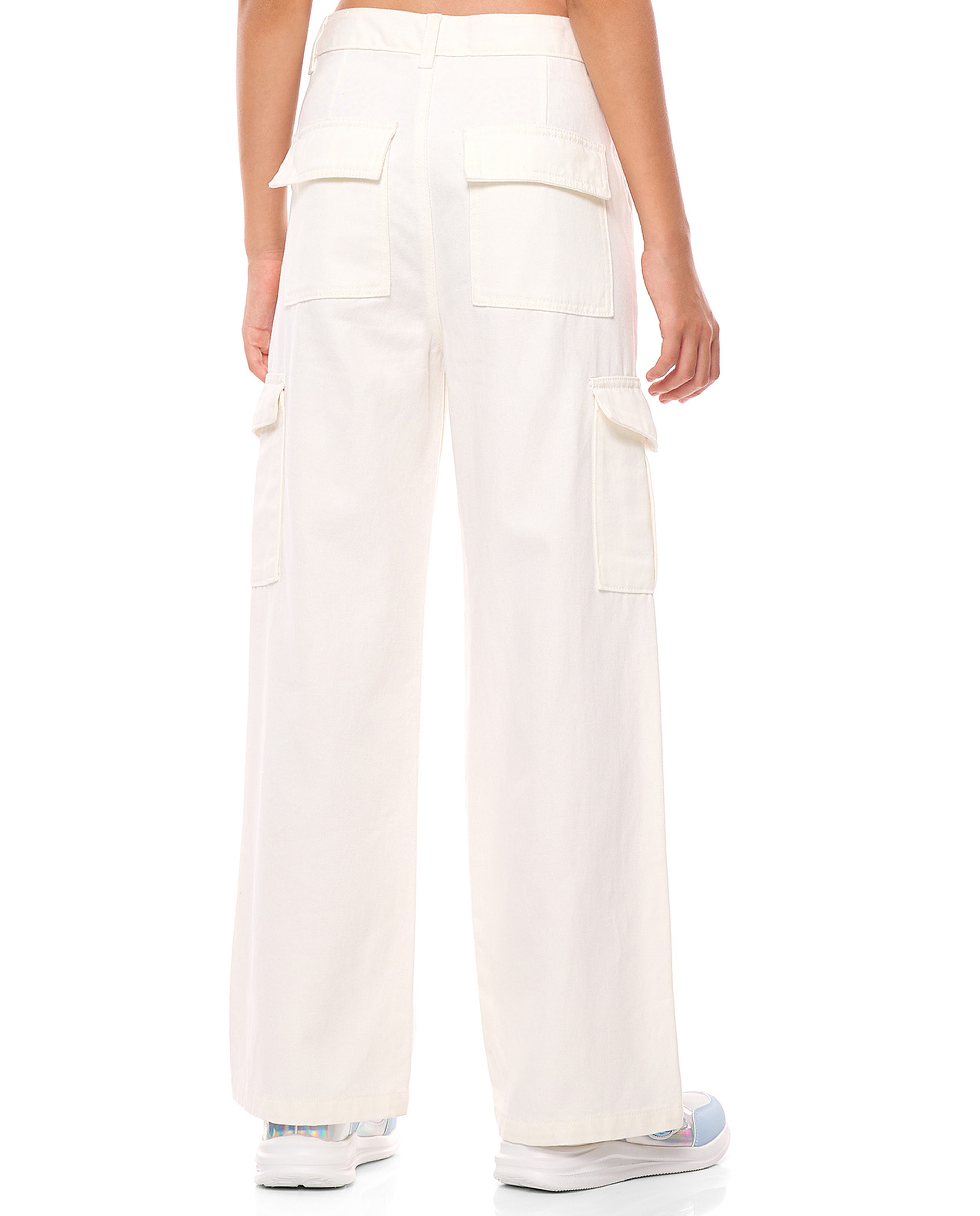 Solid Wide Leg Cargo Jeans with Button Closure