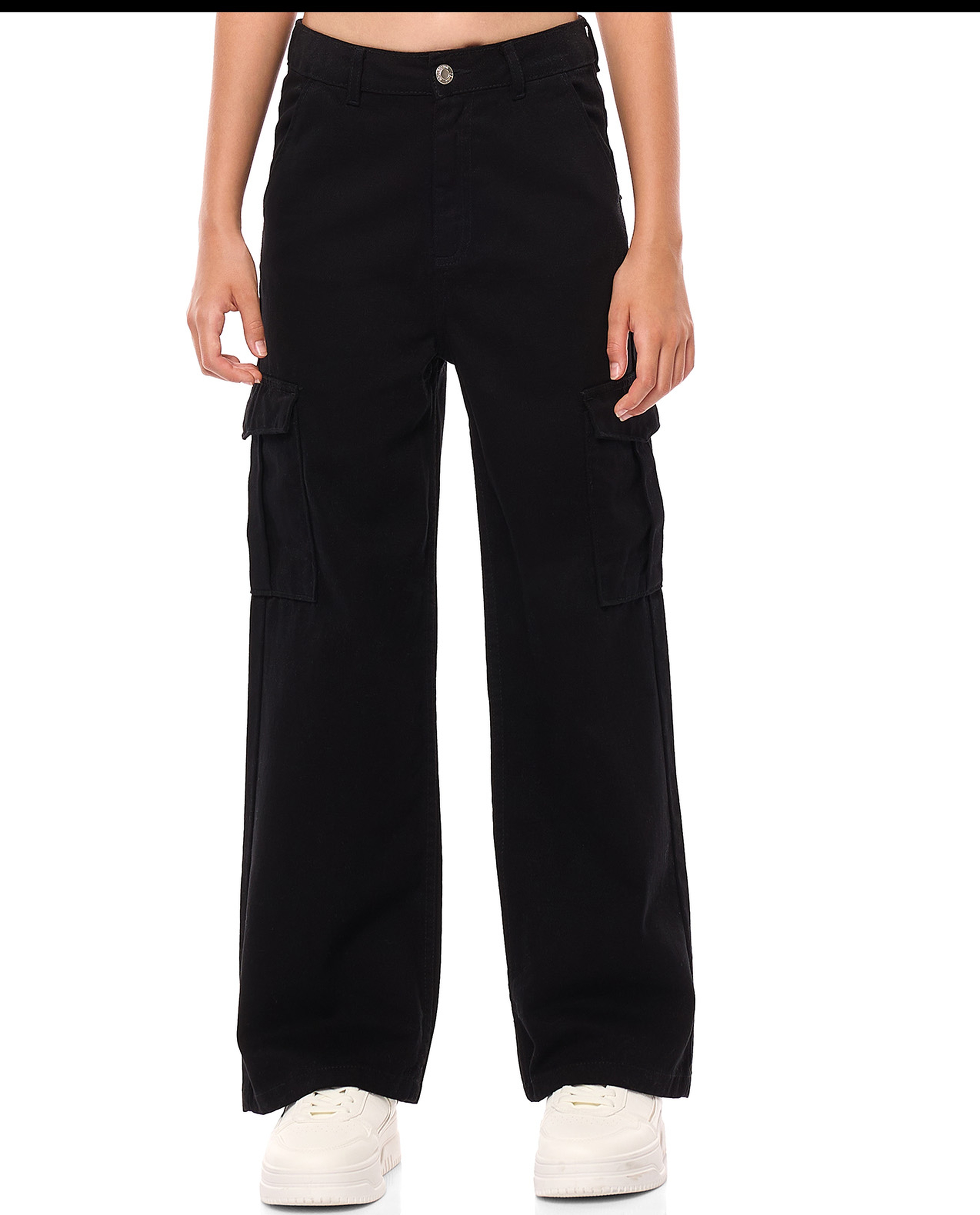 Solid Wide Leg Cargo Jeans with Button Closure