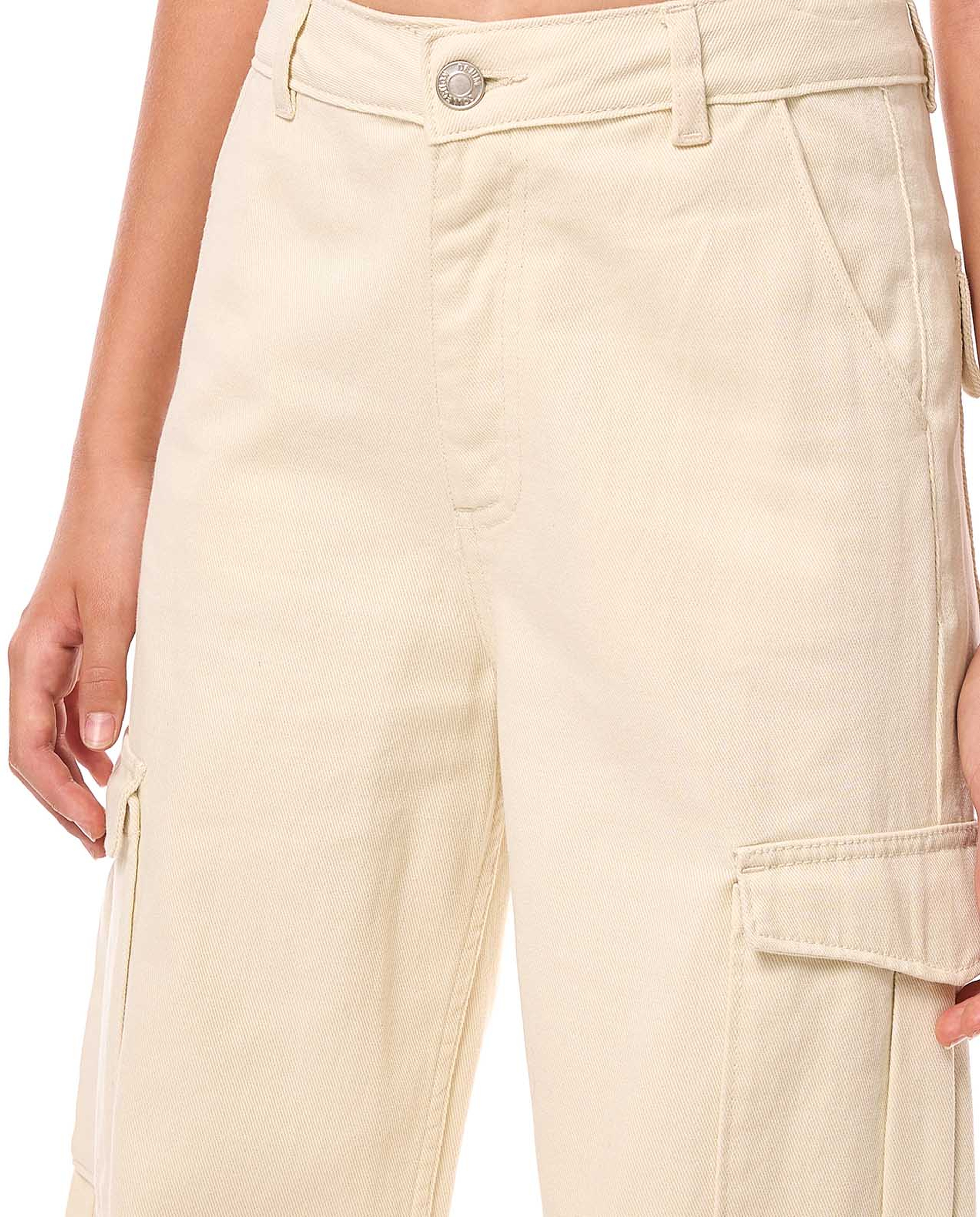 Solid Wide Leg Cargo Jeans with Button Closure