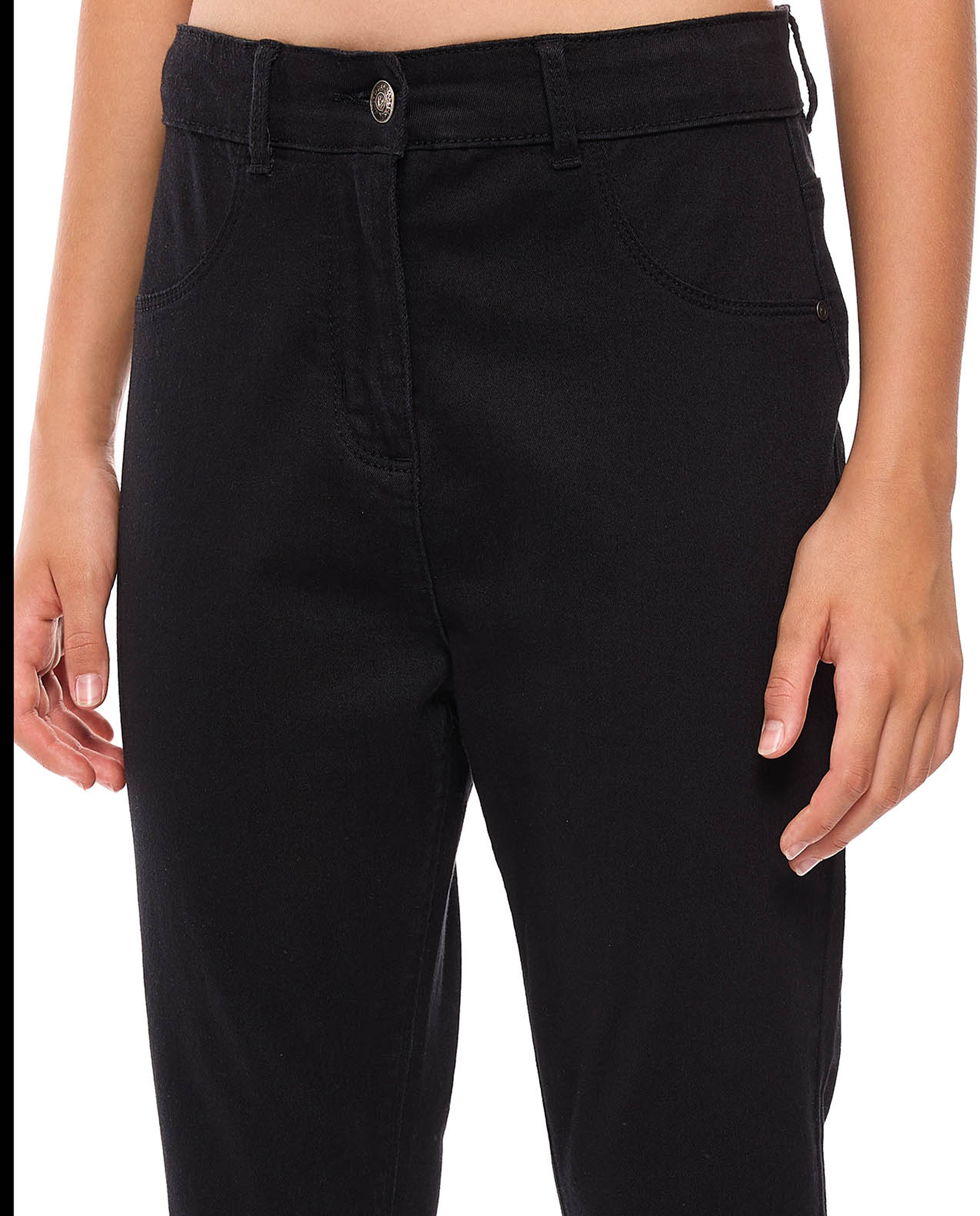 Solid Slim Fit Jeans with Button Closure