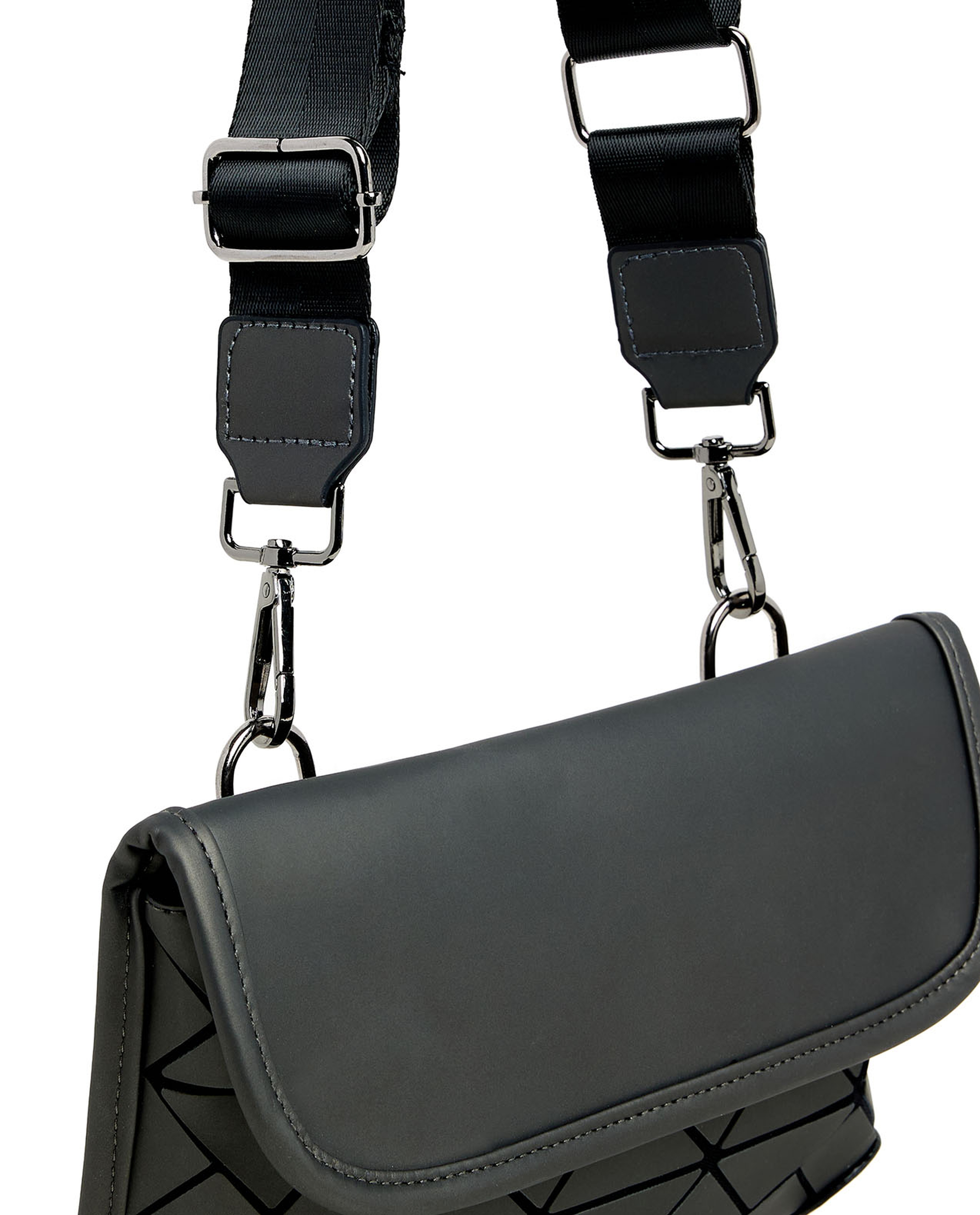 Diamond Patterned Crossbody Bag