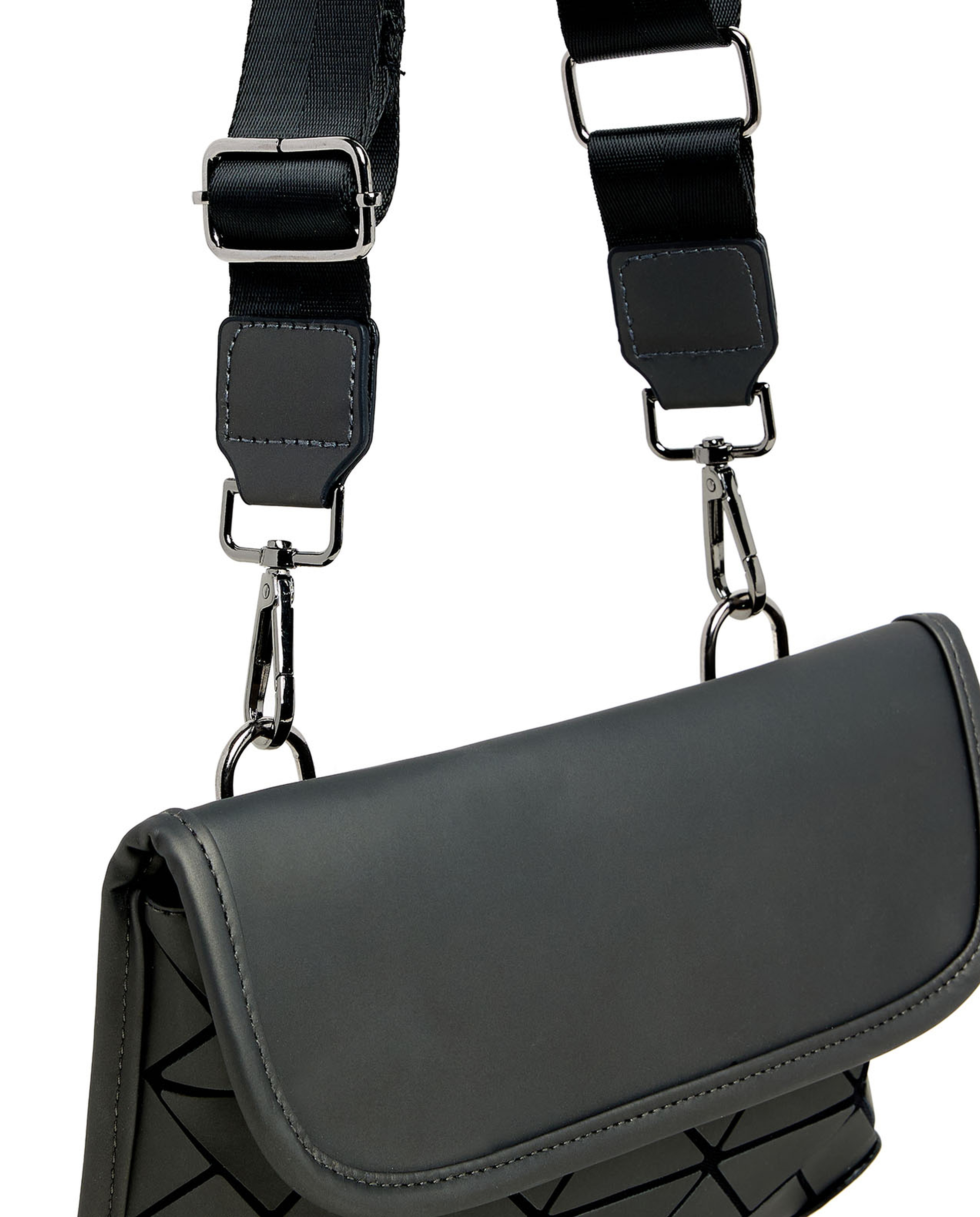 Diamond Patterned Crossbody Bag