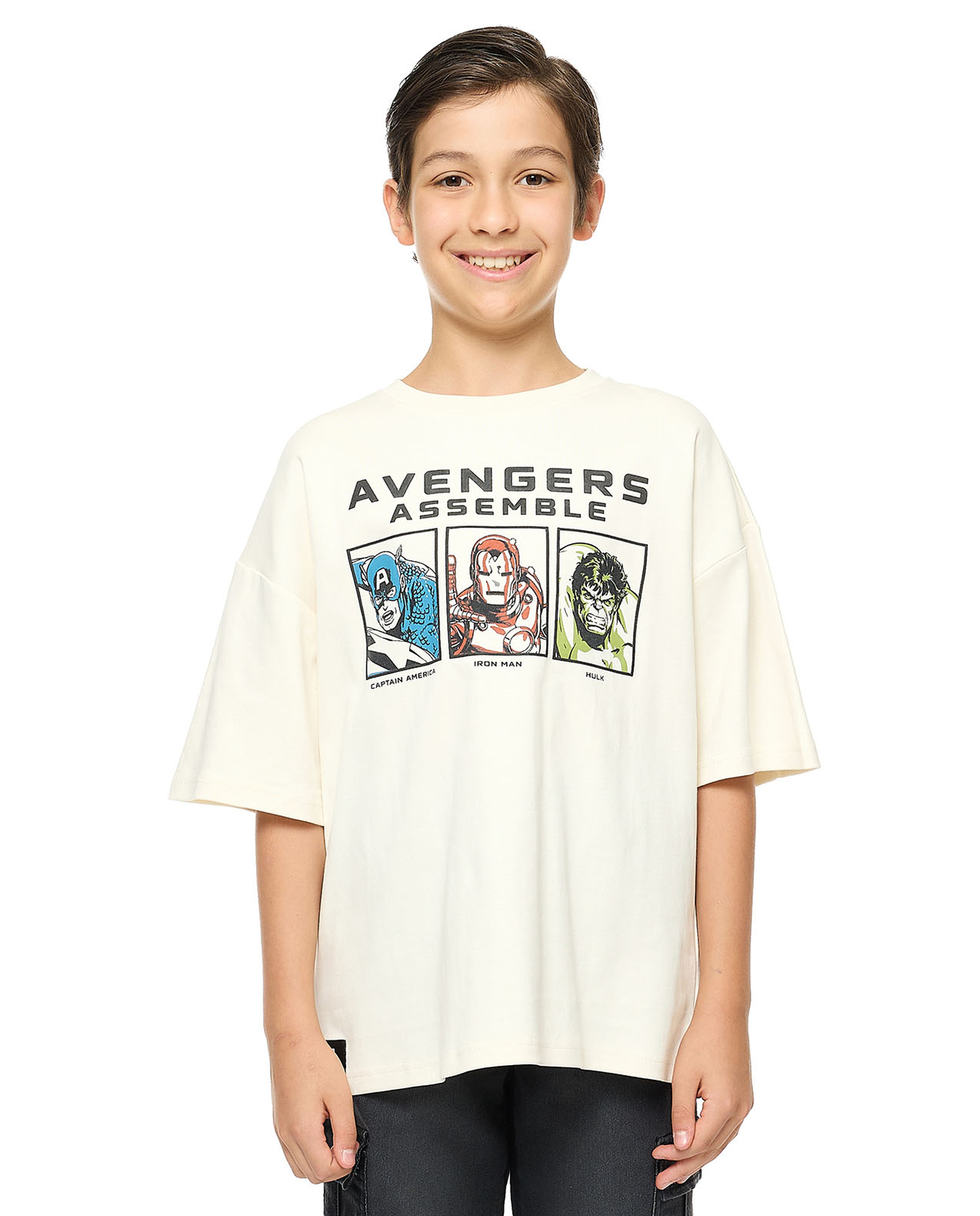 Avengers Printed T-Shirt with Crew Neck and Short Sleeves