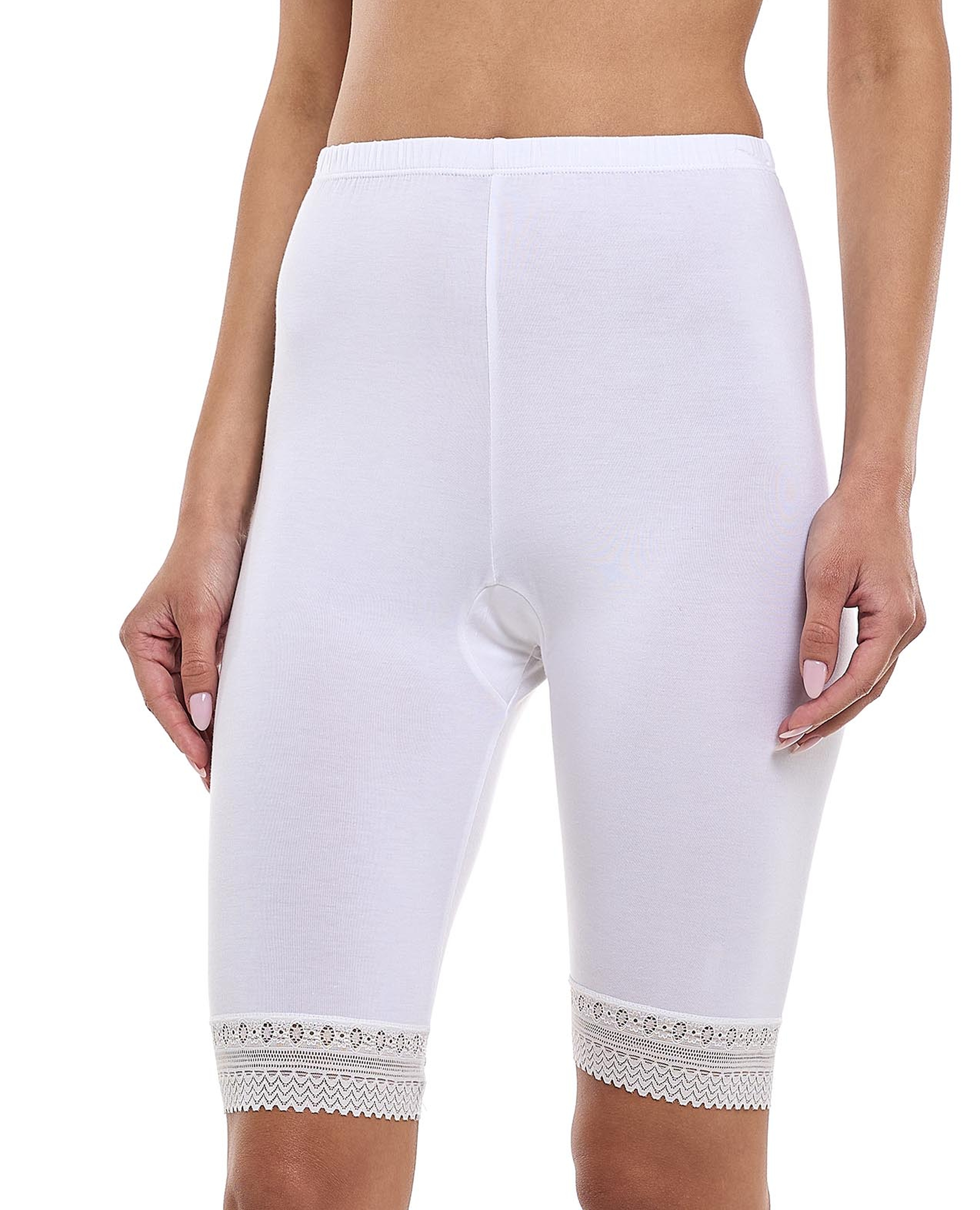 شورت داخلي طويل دانتيل