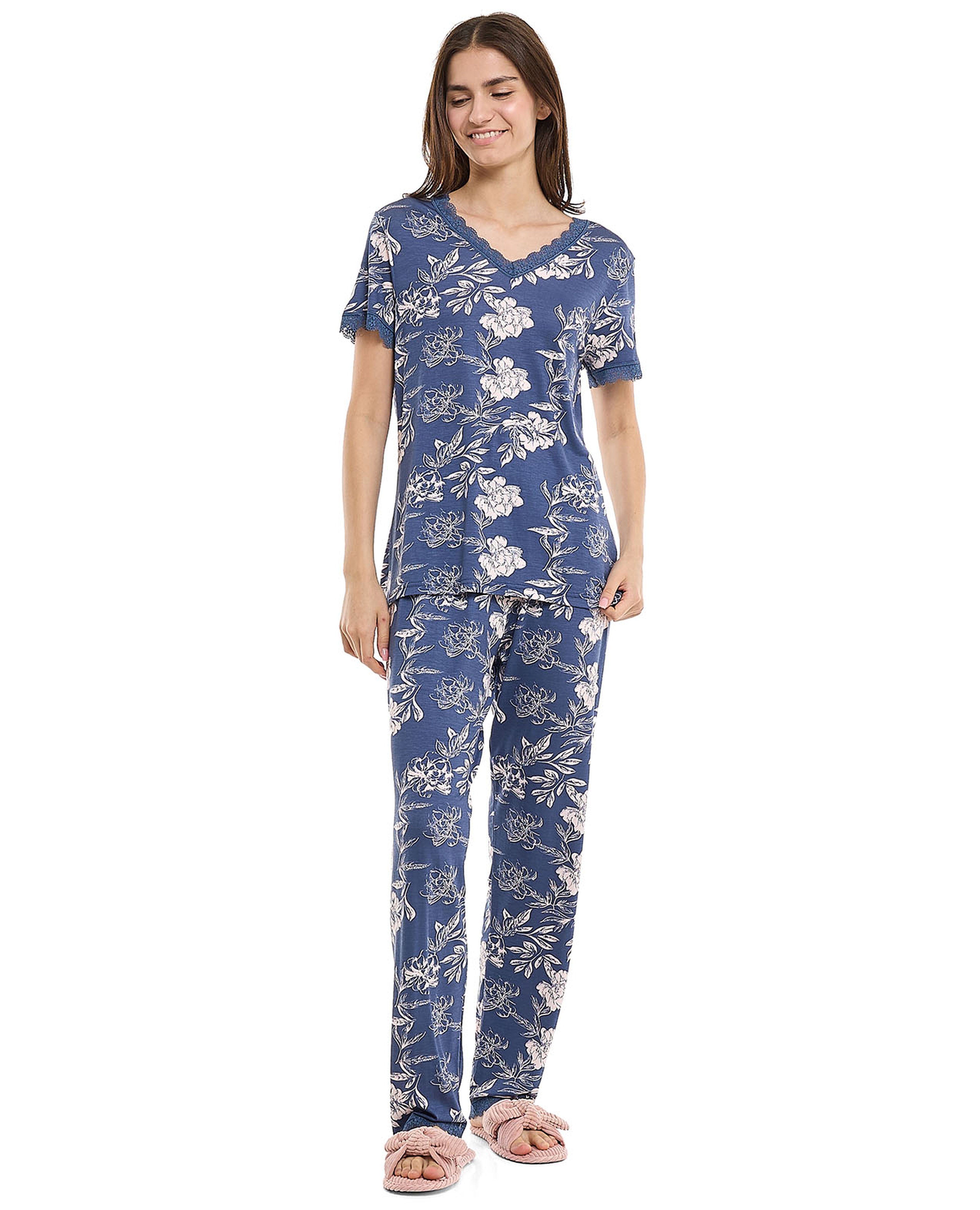 Floral Printed Pyjama Set