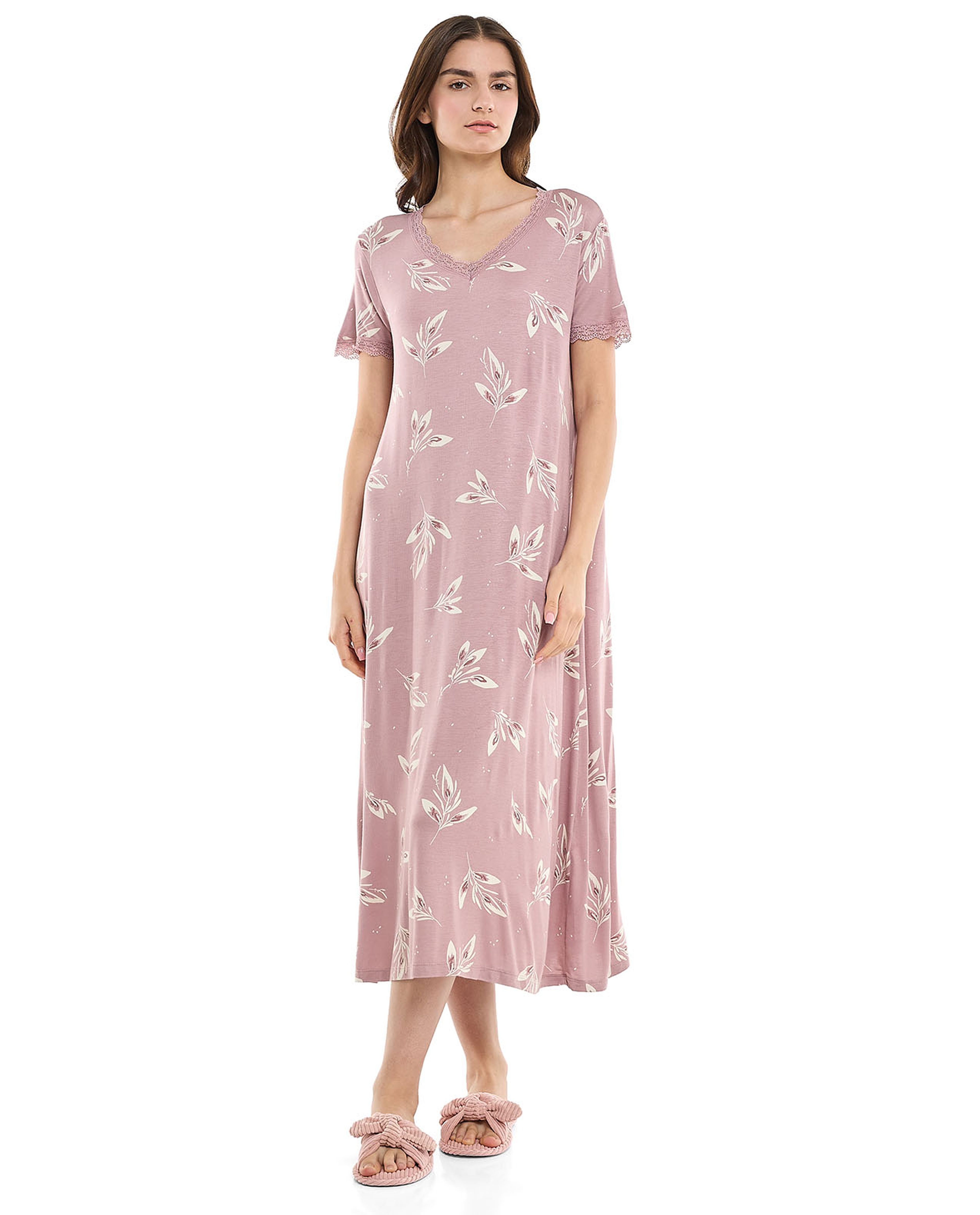 Patterned Nightdress with V-Neck and Short Sleeves