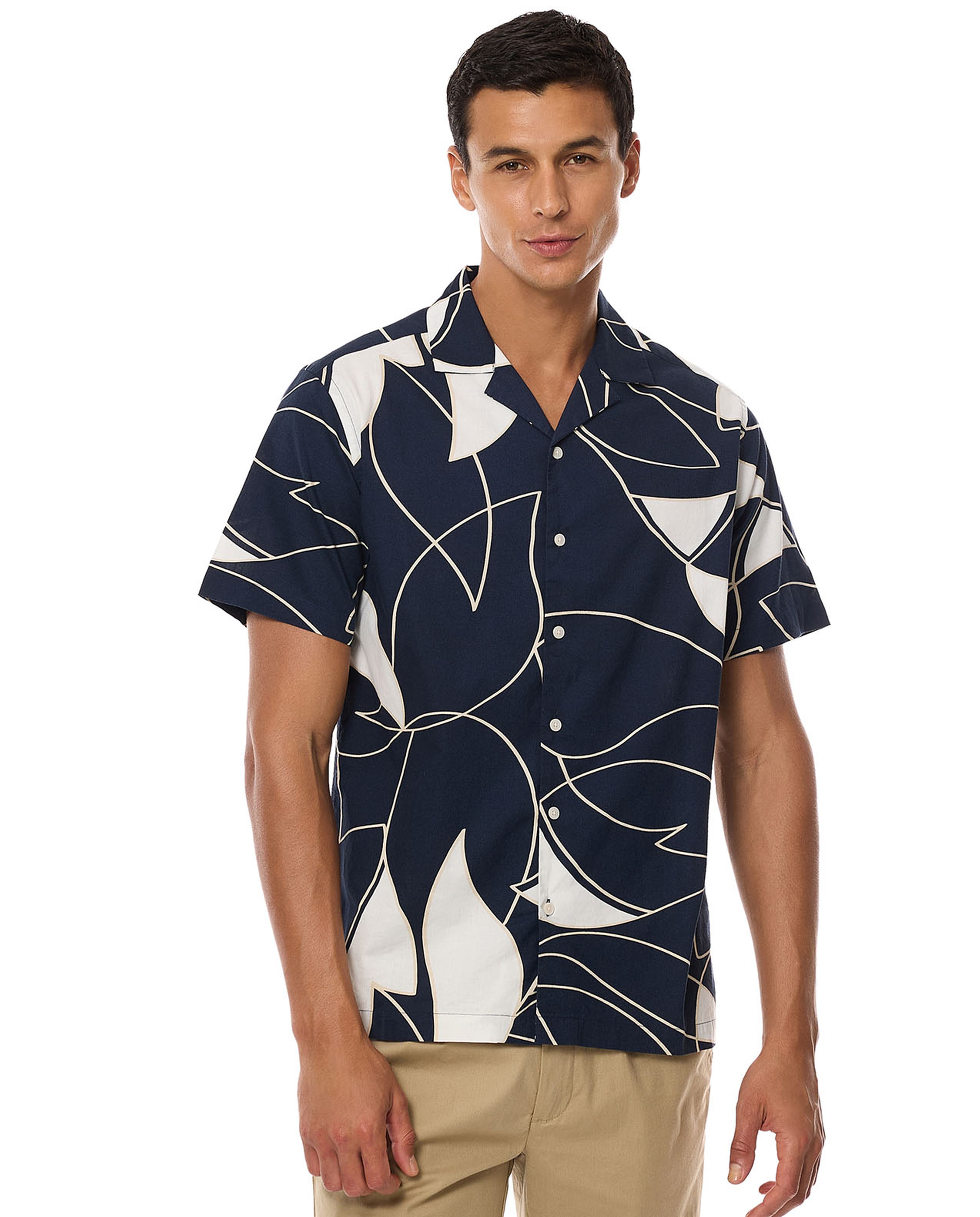 Patterned Shirt with Revere Collar and Short Sleeves