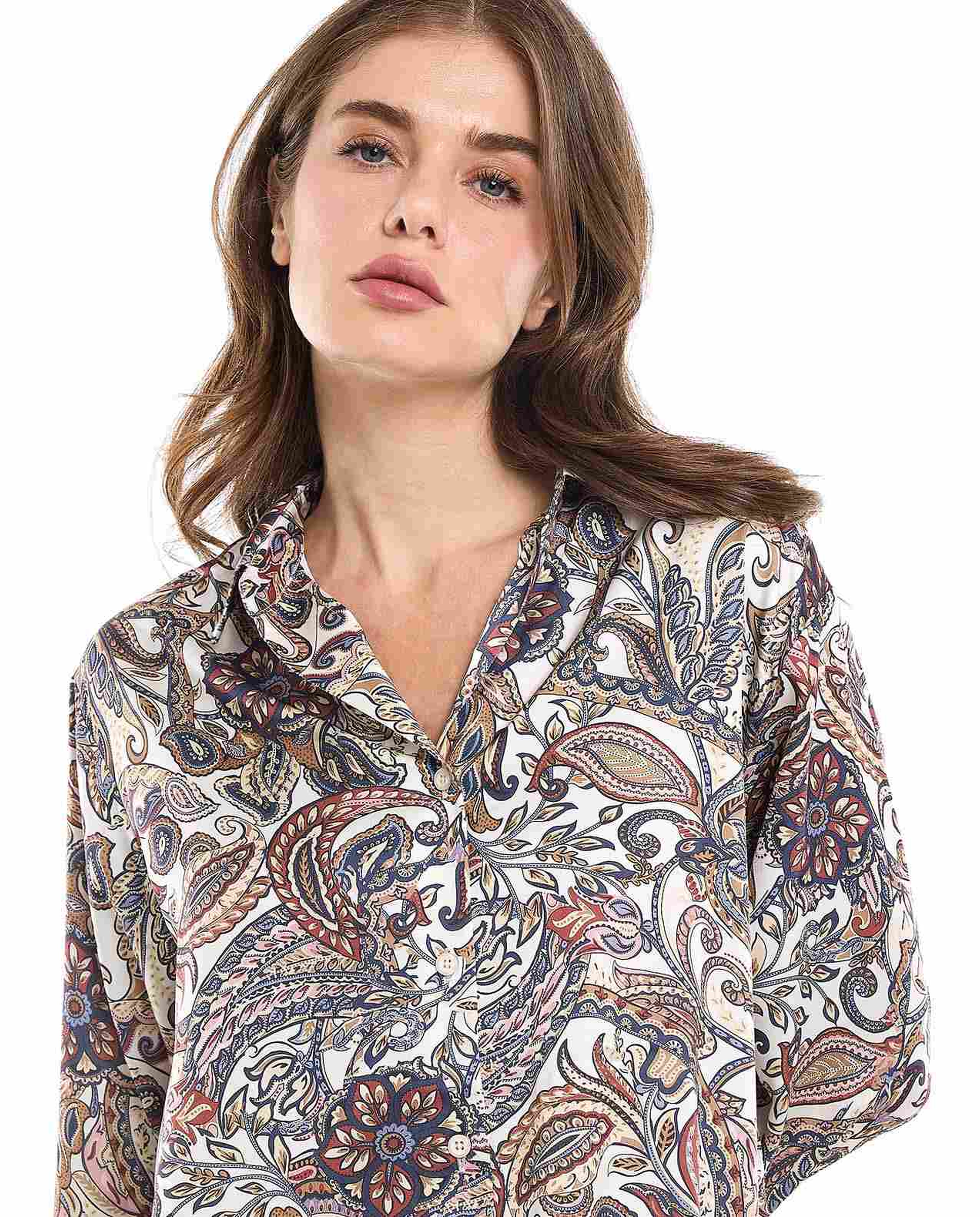 Paisley Patterned Shirt with Classic Collar and Long Sleeves