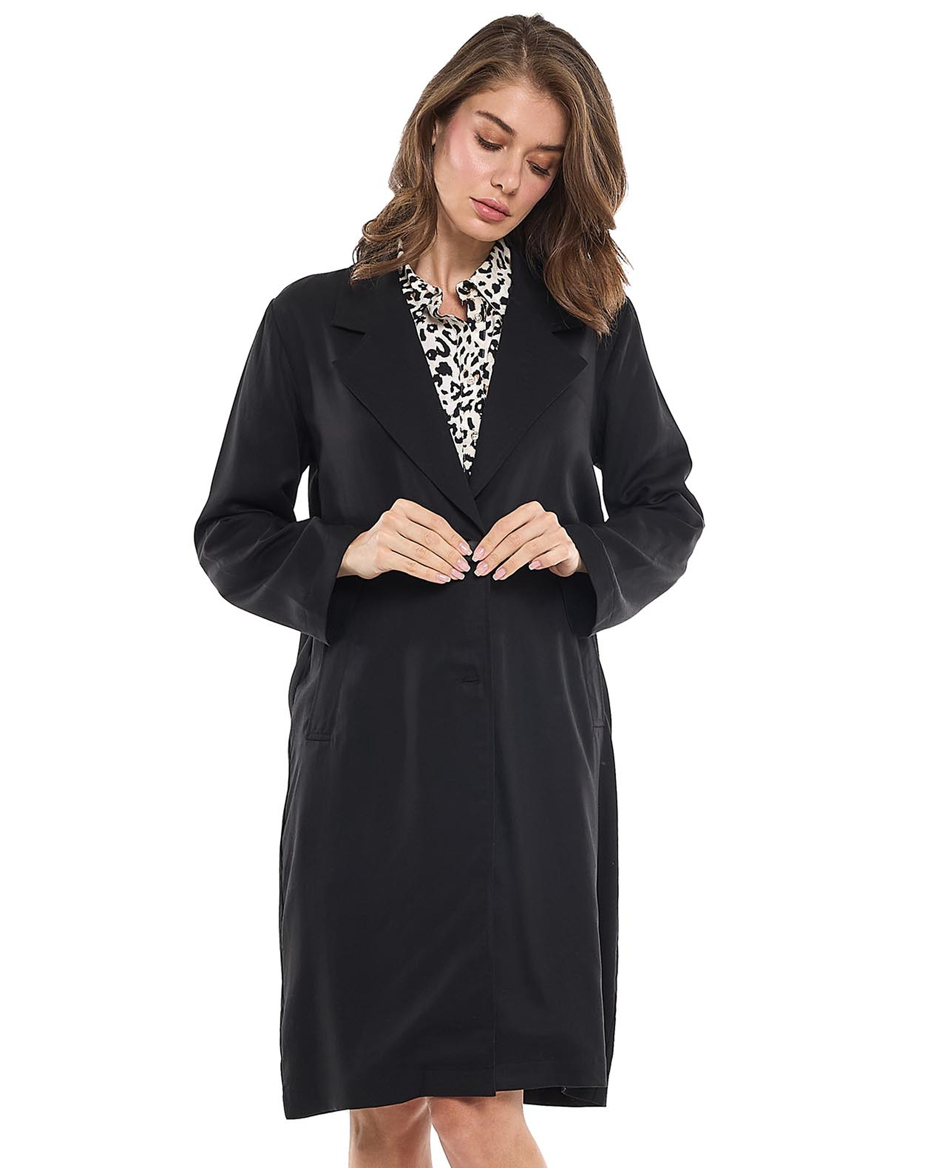 Single Breasted Jacket with Lapel Collar and Long Sleeves