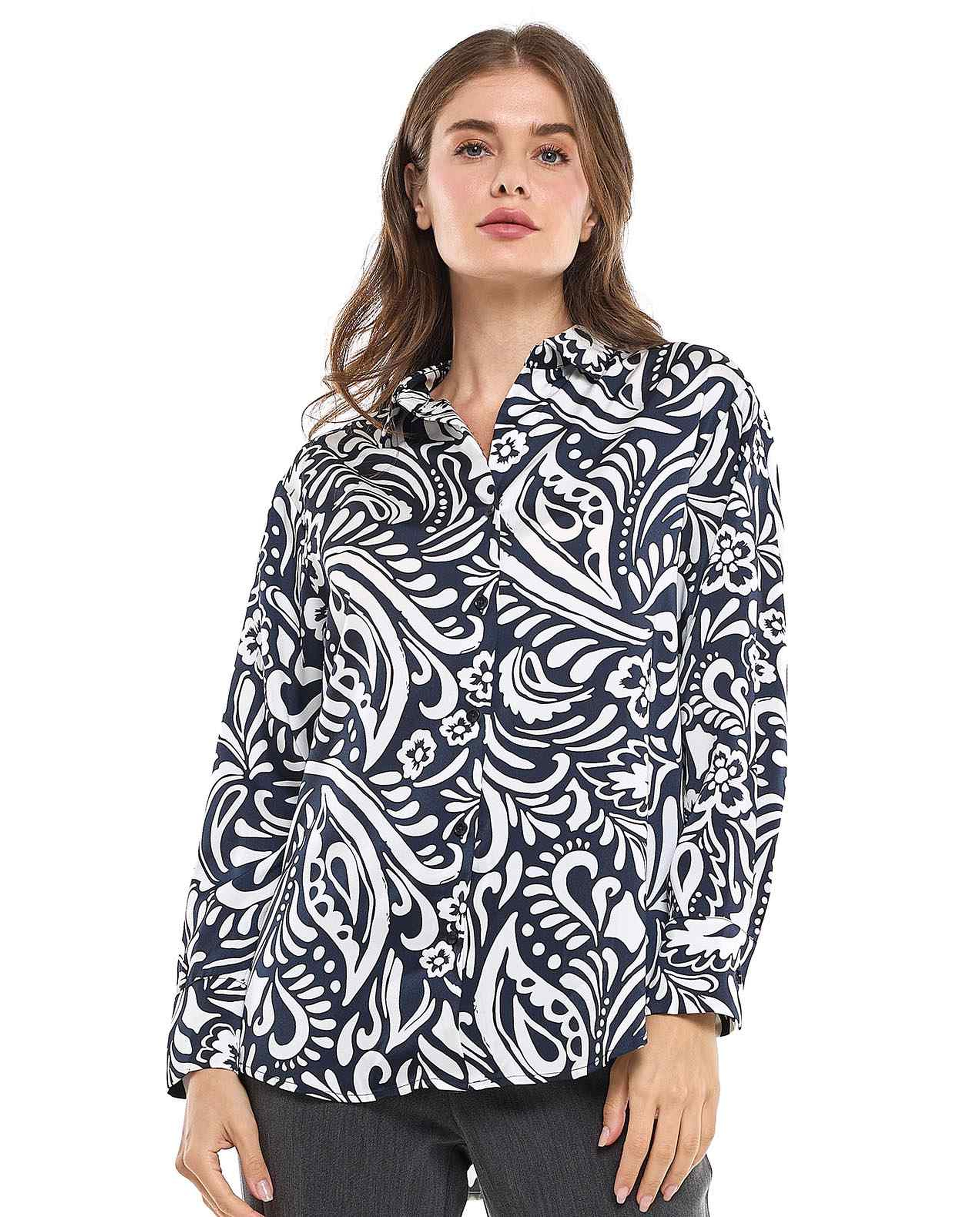 Patterned Shirt with Classic Collar and Long Sleeves
