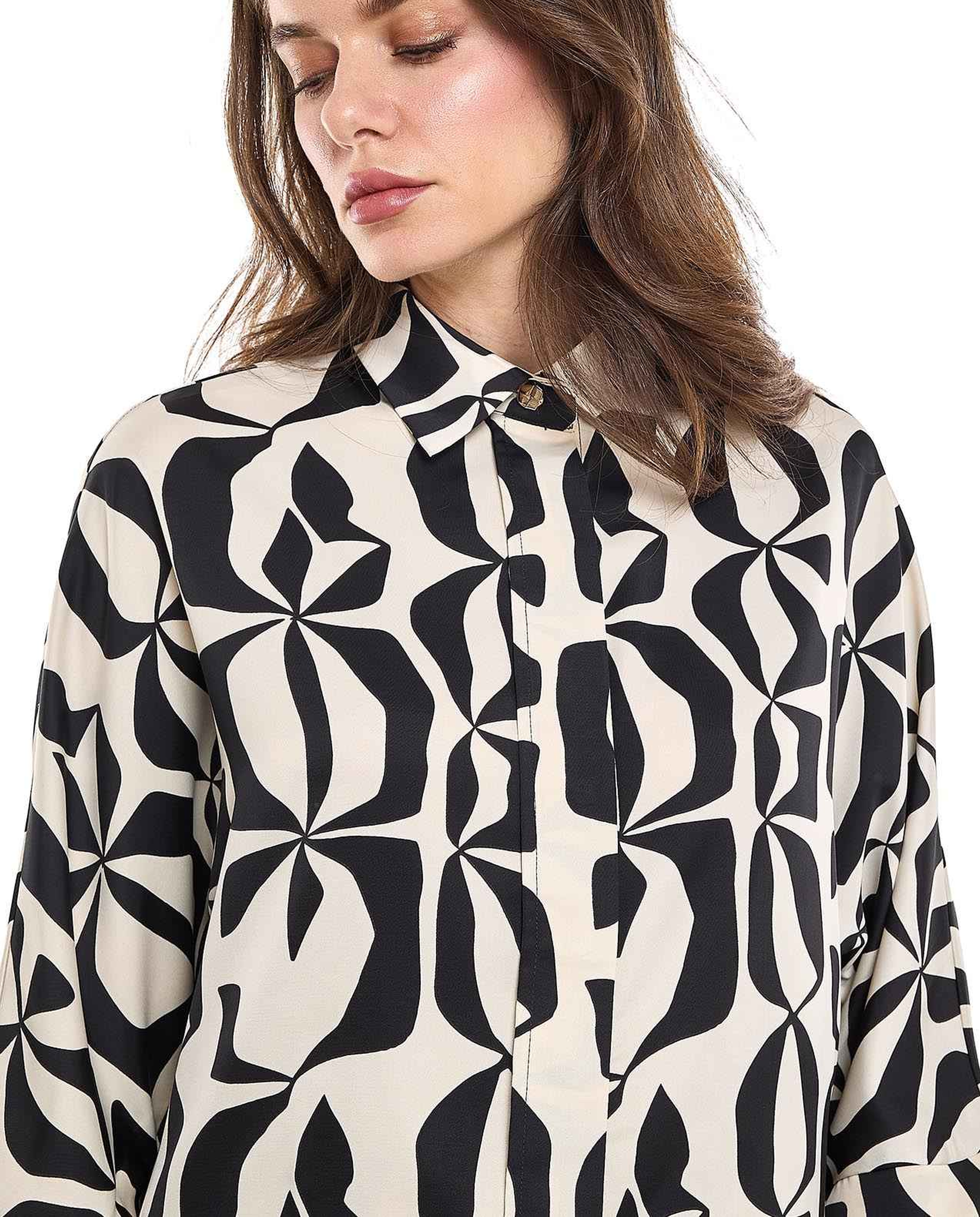 Patterned Shirt with Classic Collar and 3/4 Sleeves