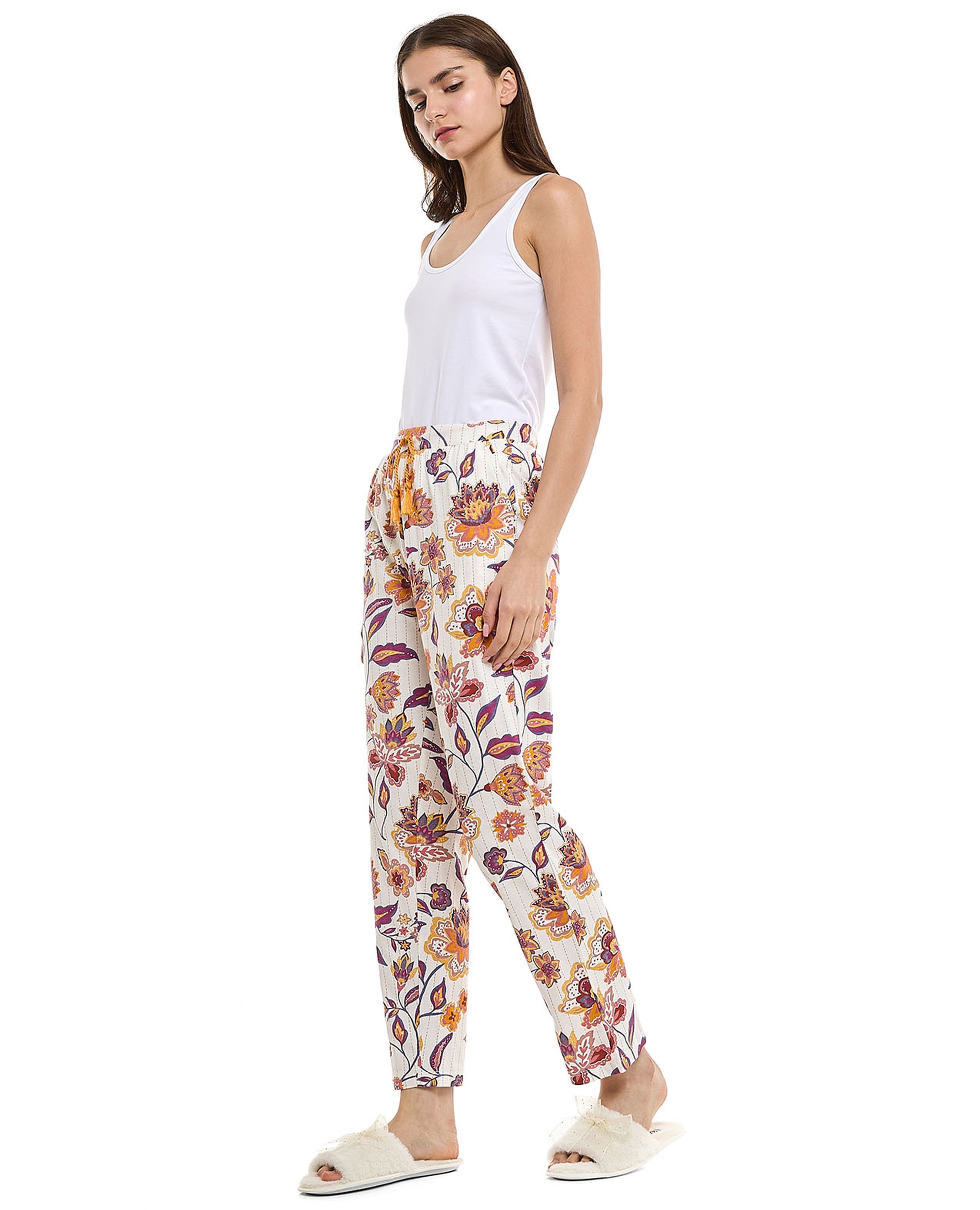 بنطال منزلي بنقشة مع رباط خصر