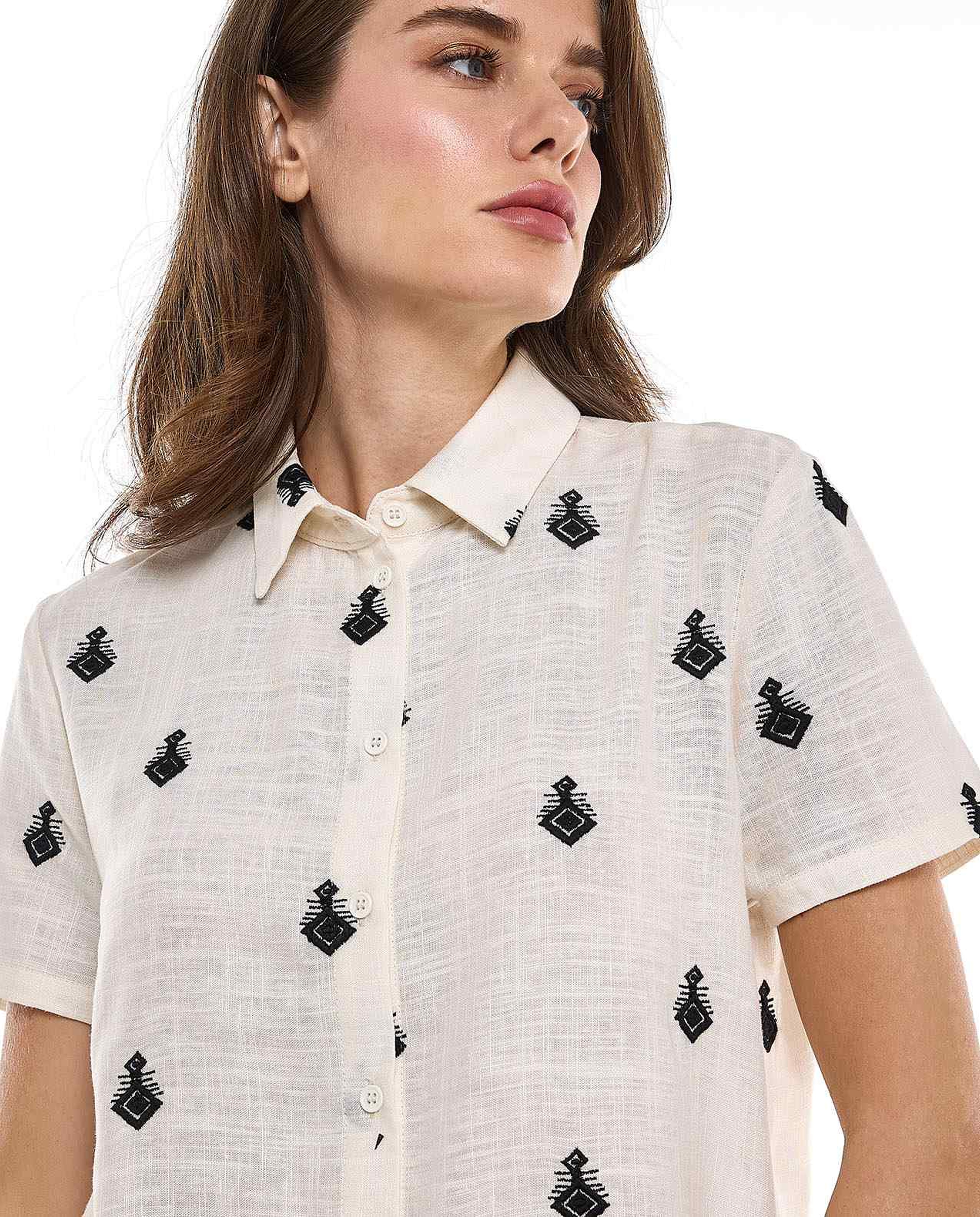 Embroidered Shirt with Classic Collar and Short Sleeves