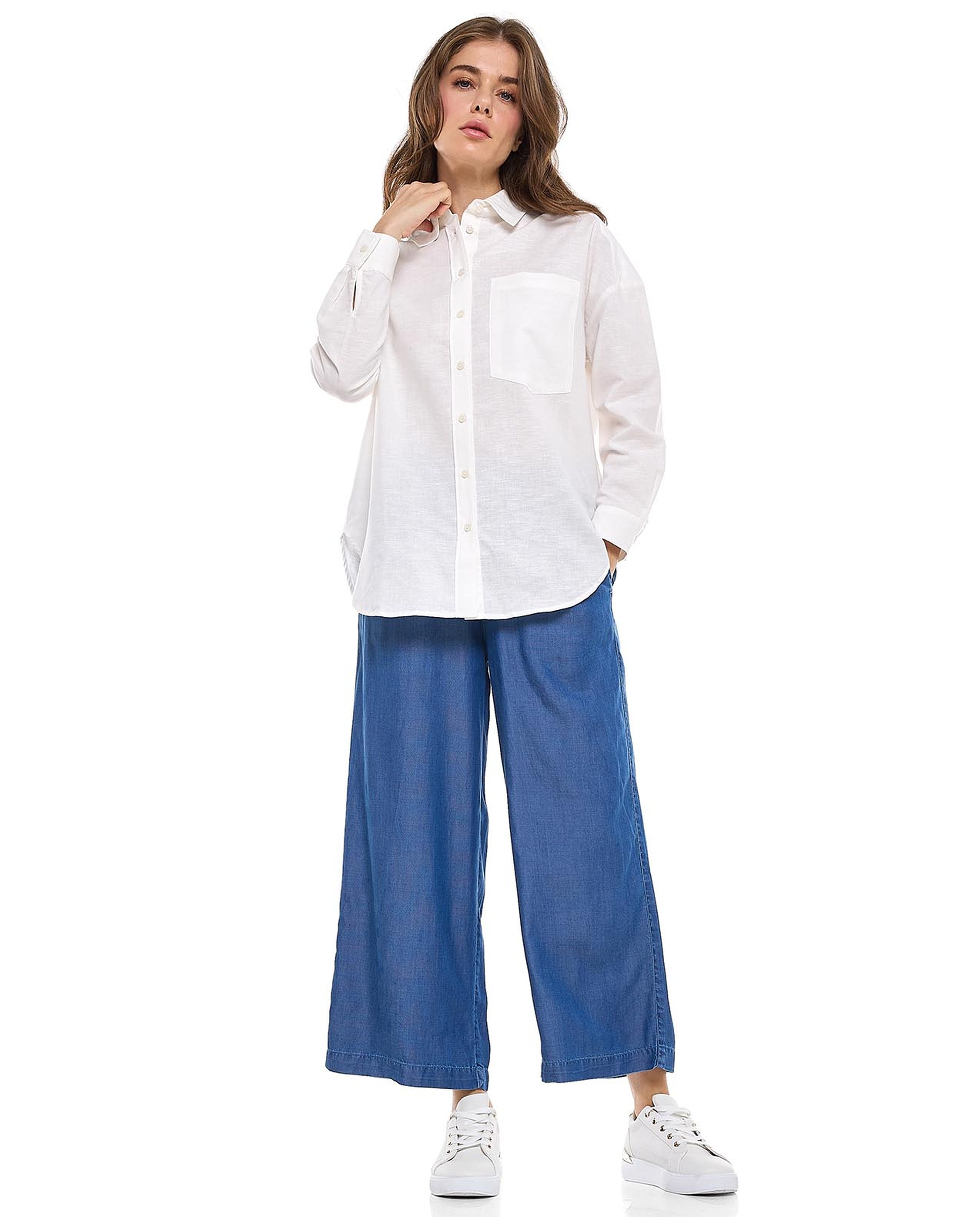 Pocket Detail Shirt with Classic Collar and Long Sleeves