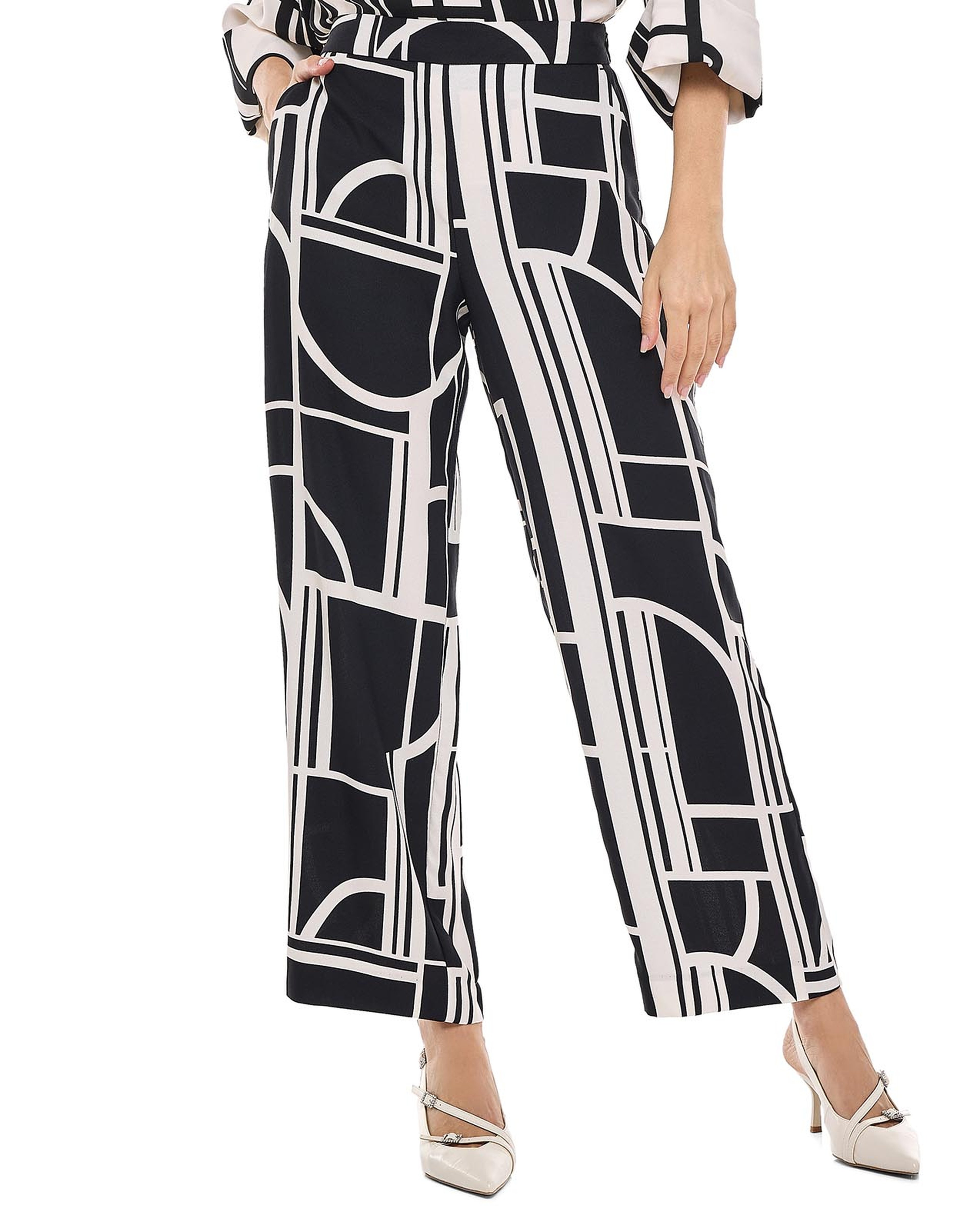 Patterned Straight Fit Pants with Drawstring Waist