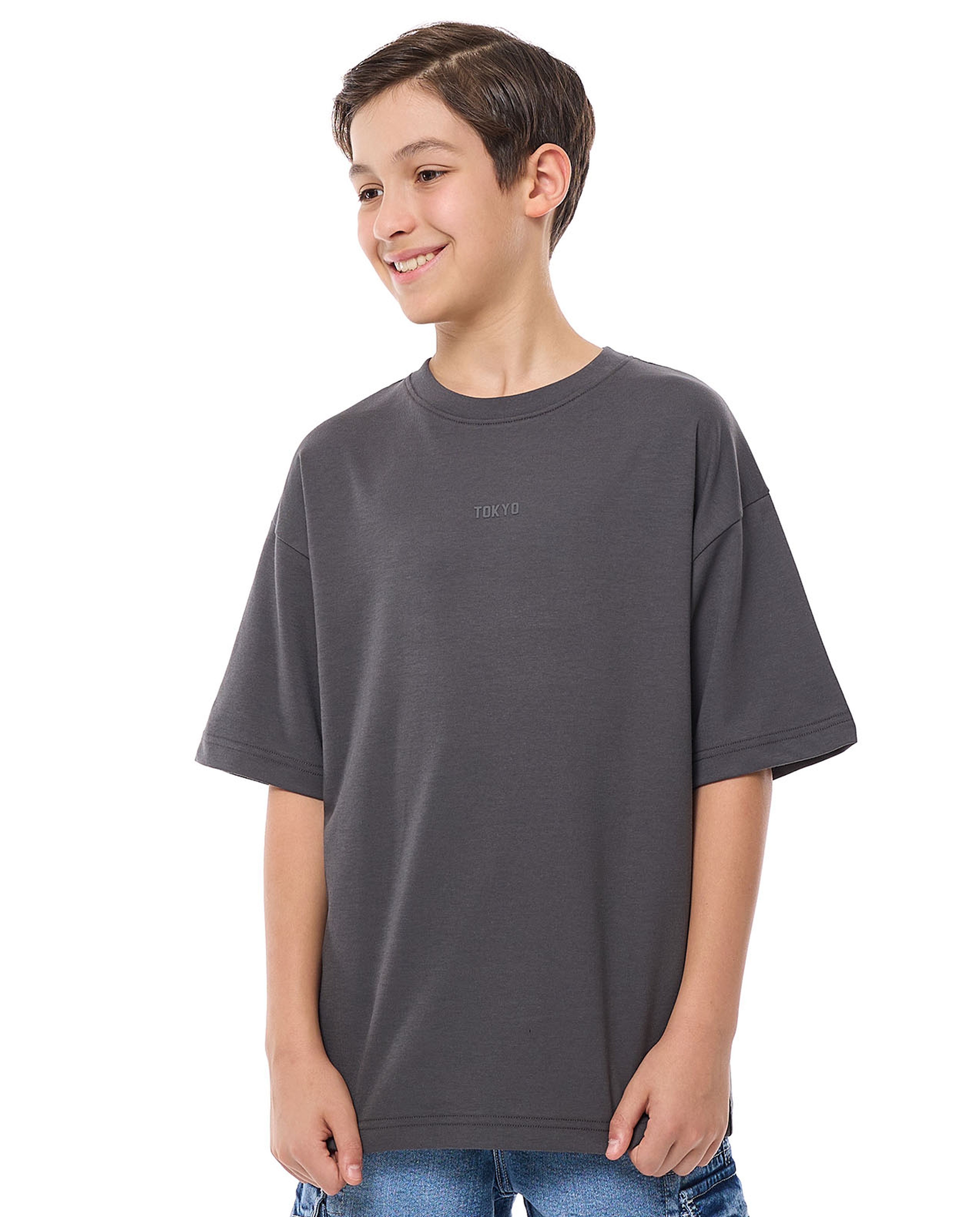 Solid Oversized T-Shirt with Crew Neck and Short Sleeves