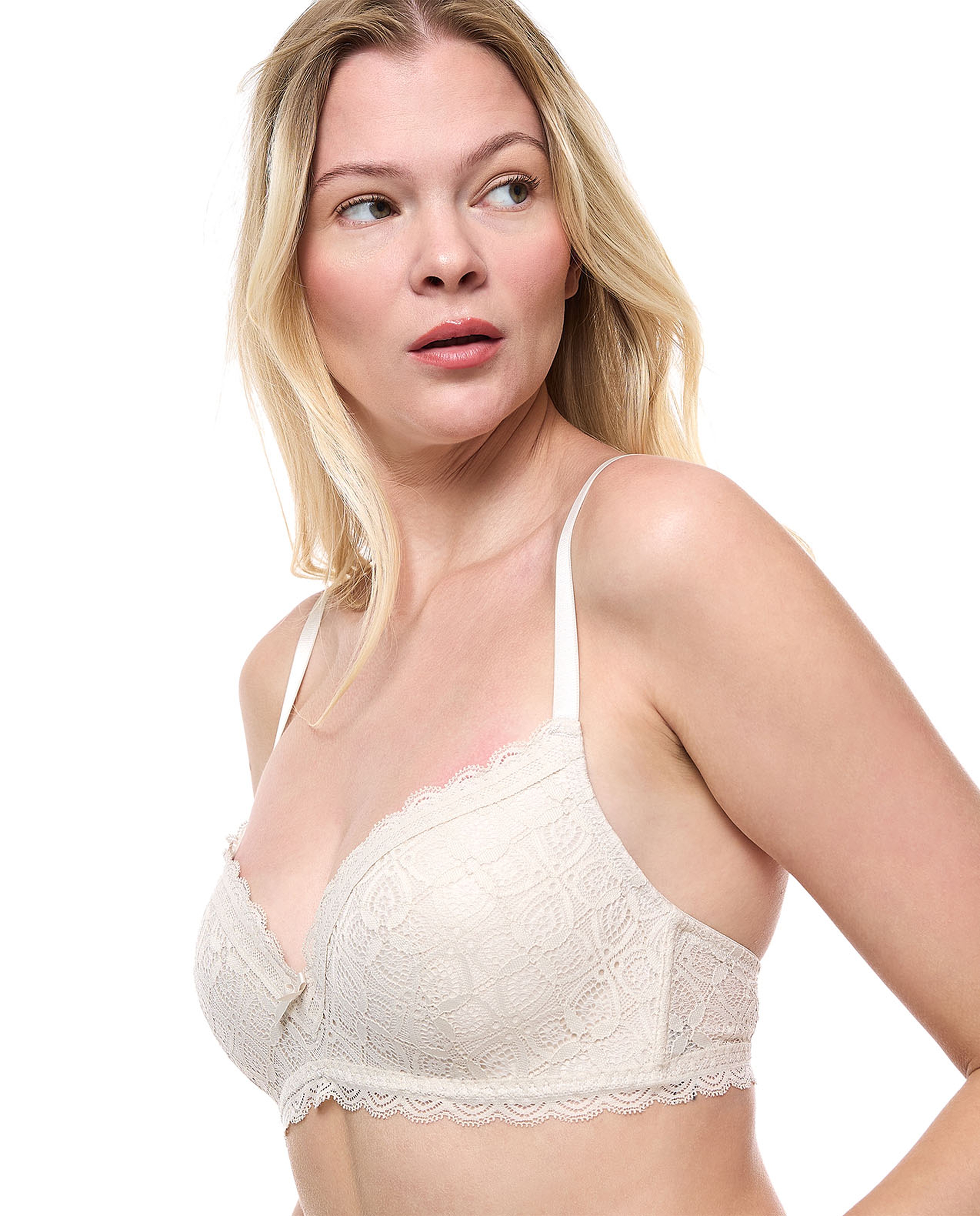 Laced Moulded Non-Wired Bra