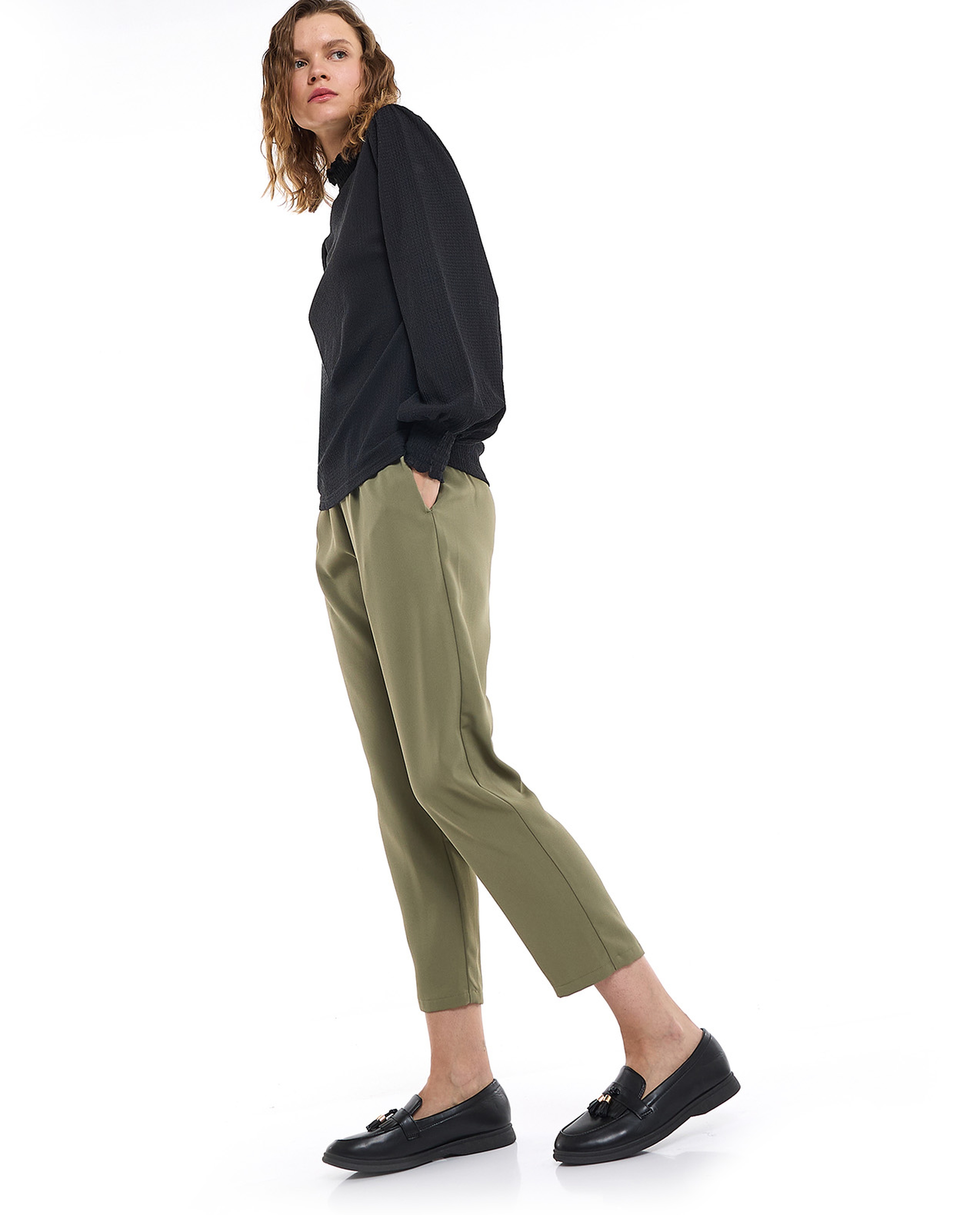 Solid Tapered Fit Pants with Drawstring Waist