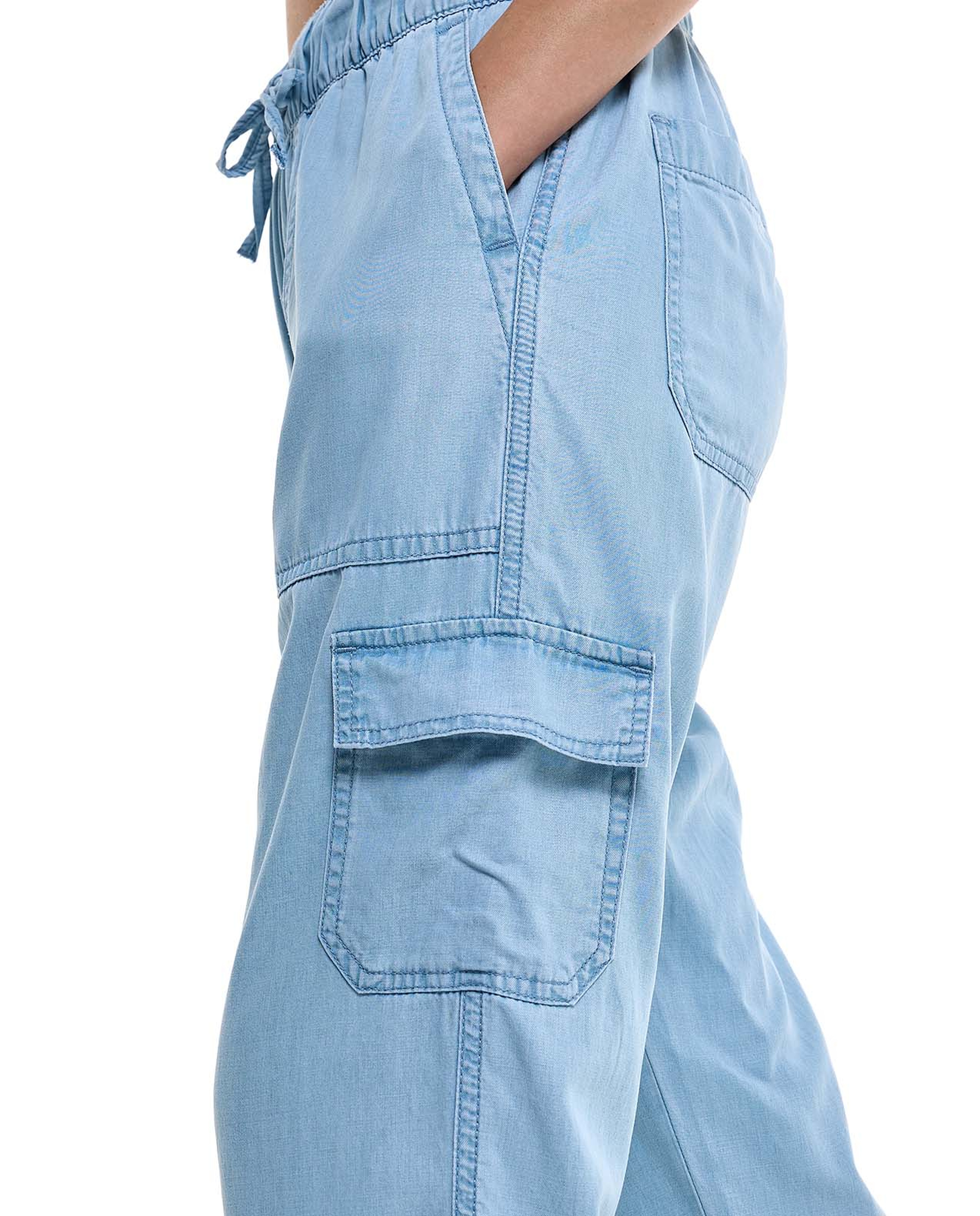 بنطال كارغو برباط على الخصر