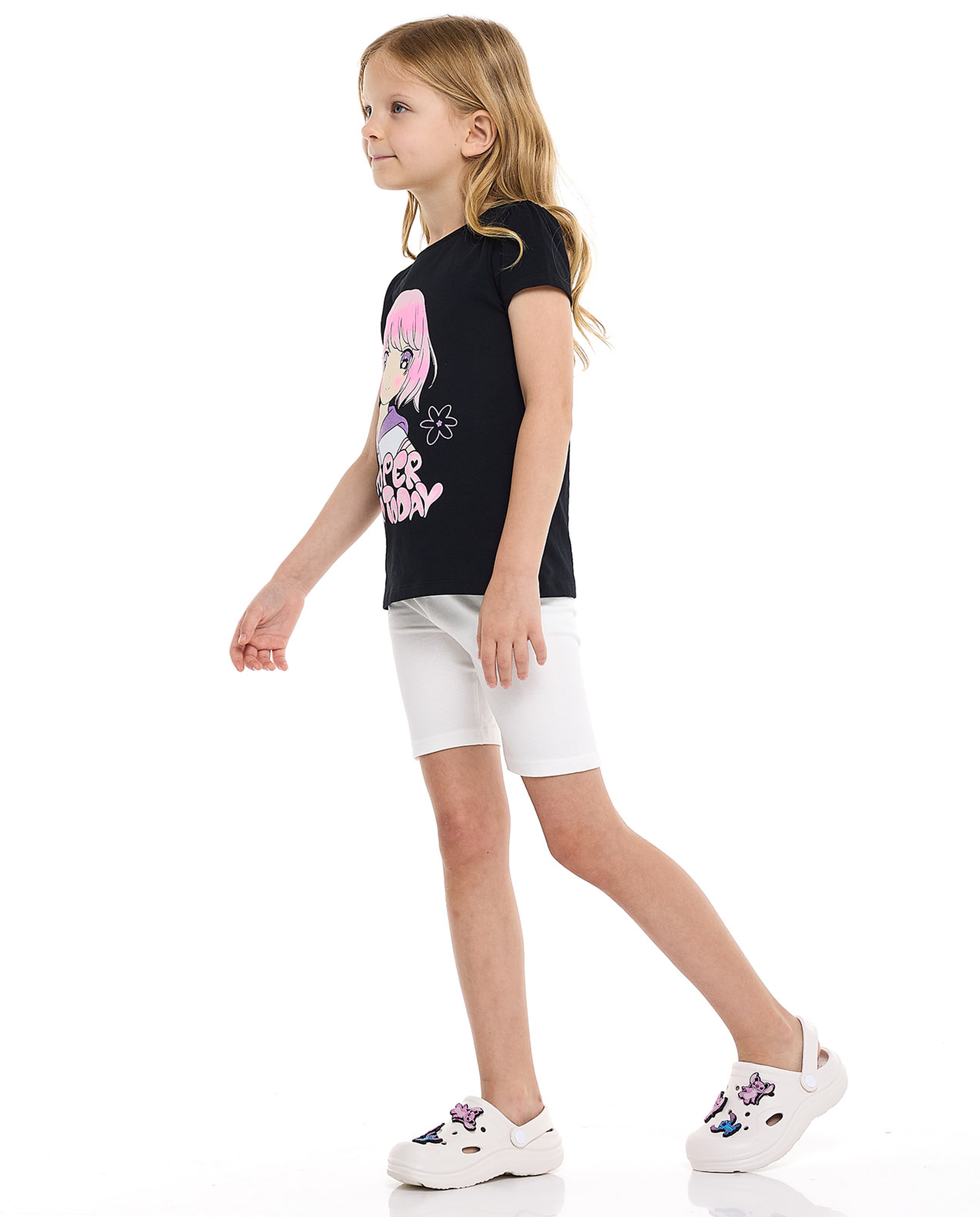 Knit Shorts with Elastic Waist