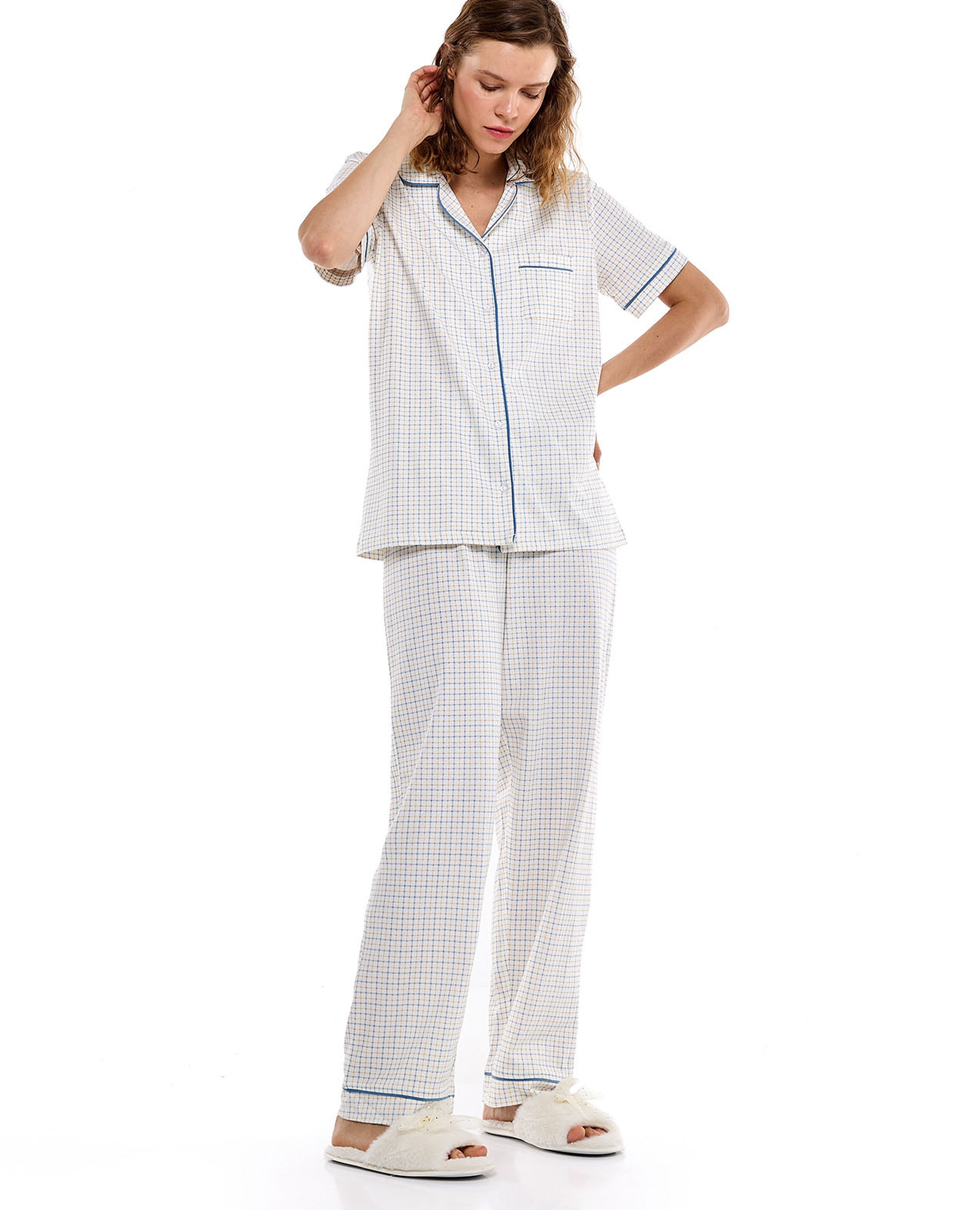 طقم بيجاما مربعات