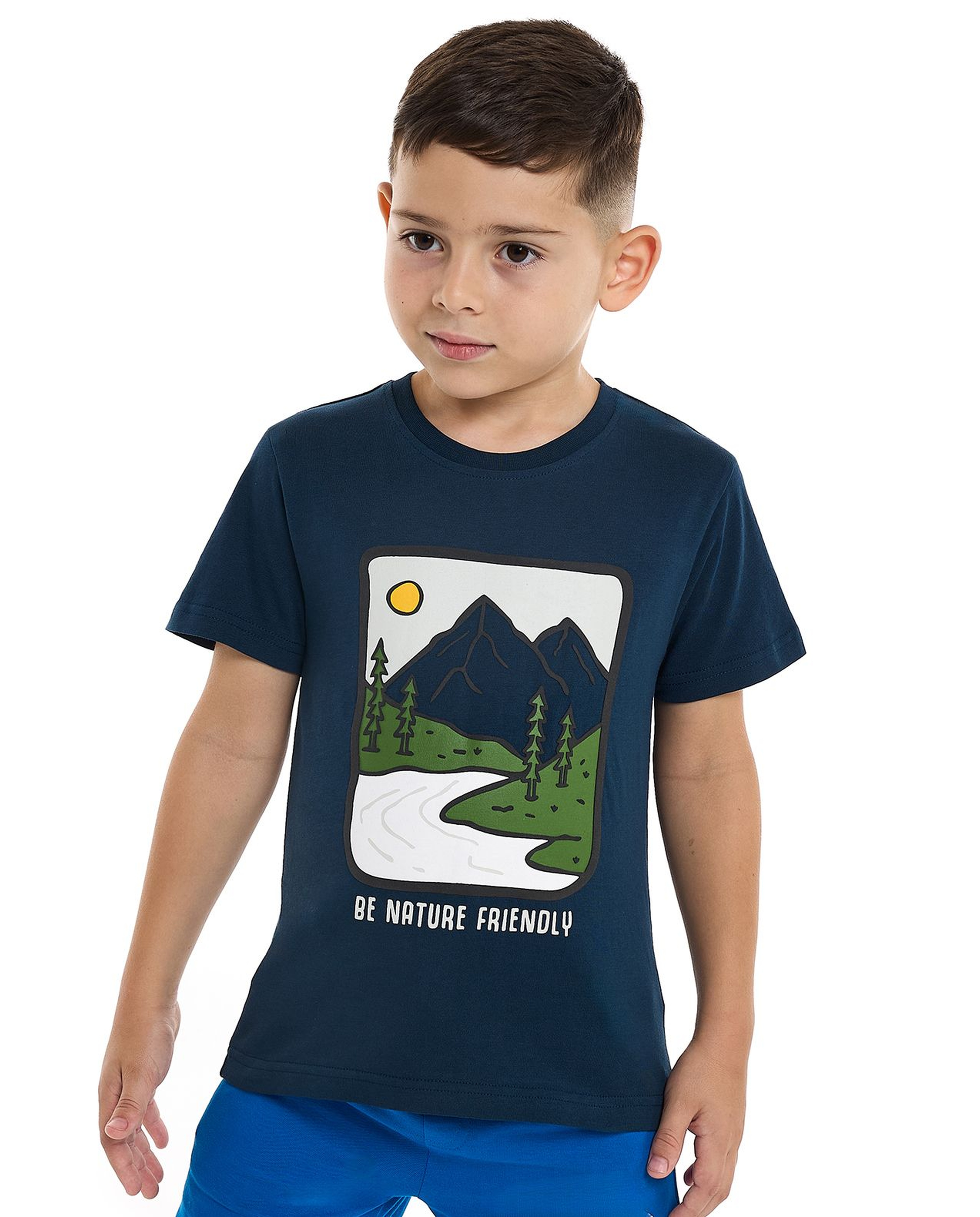 Graphic Print T-Shirt with Crew Neck and Short Sleeves