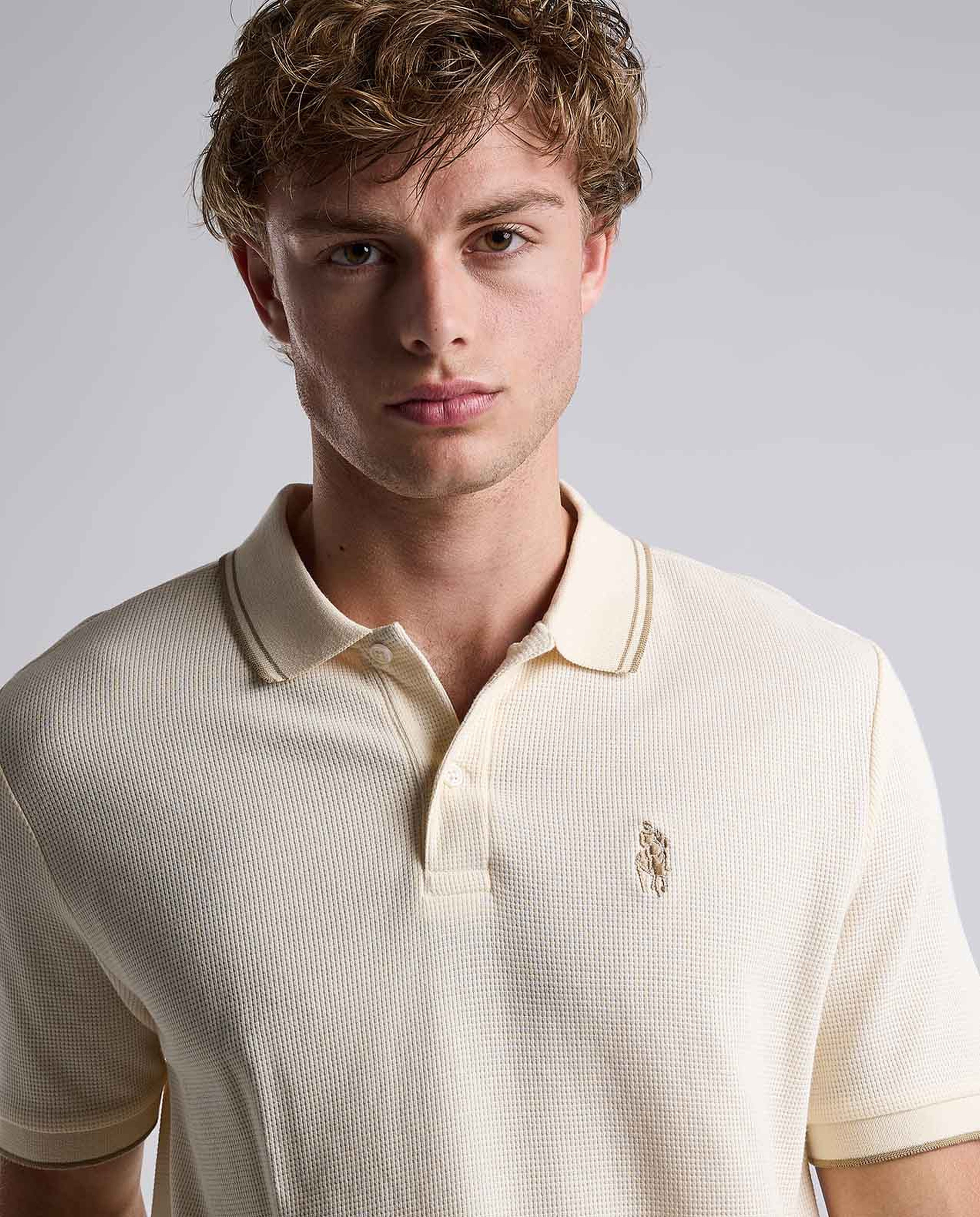 Contrast Trim Polo T-Shirt with Shirt Collar and Short Sleeves