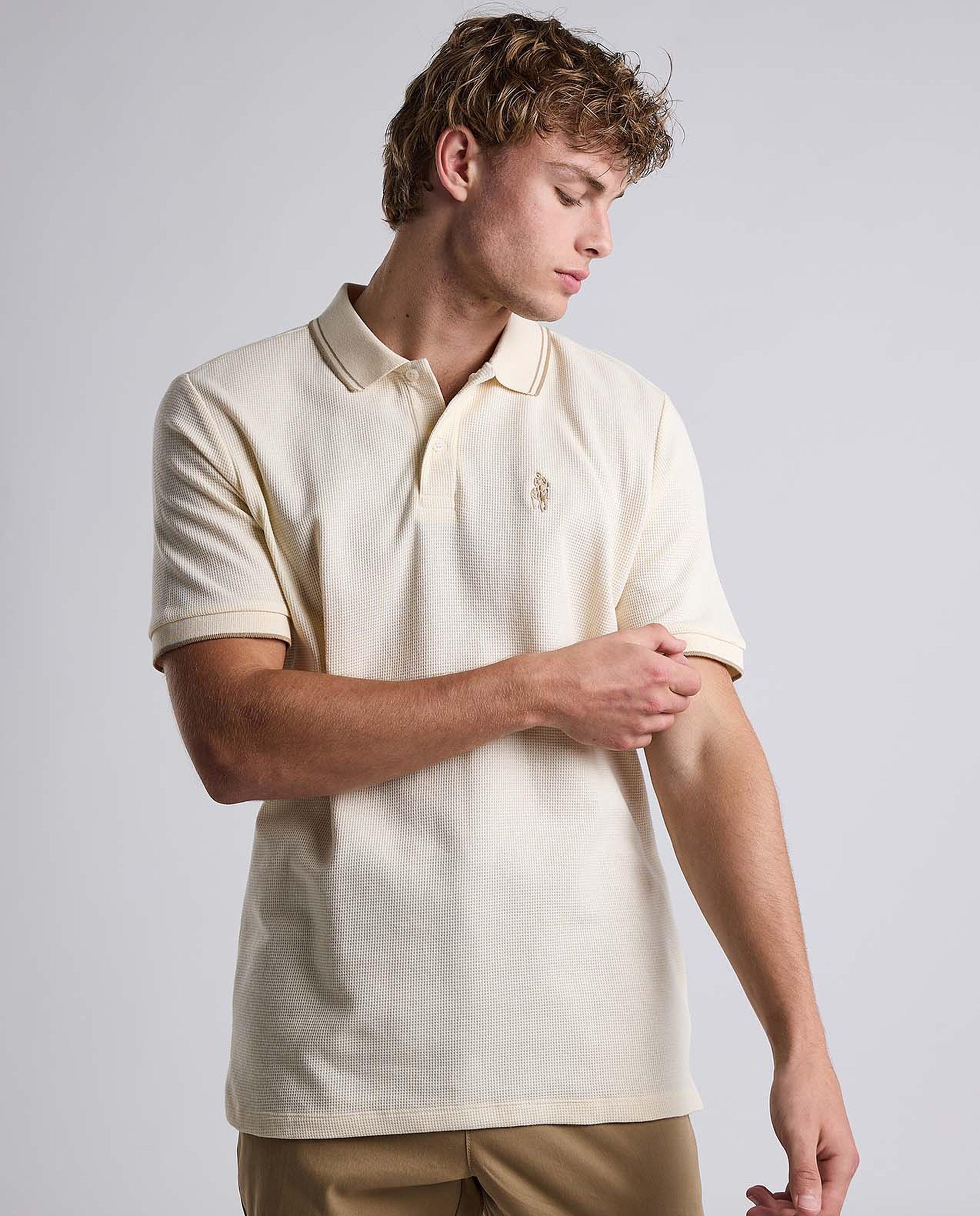 Contrast Trim Polo T-Shirt with Shirt Collar and Short Sleeves