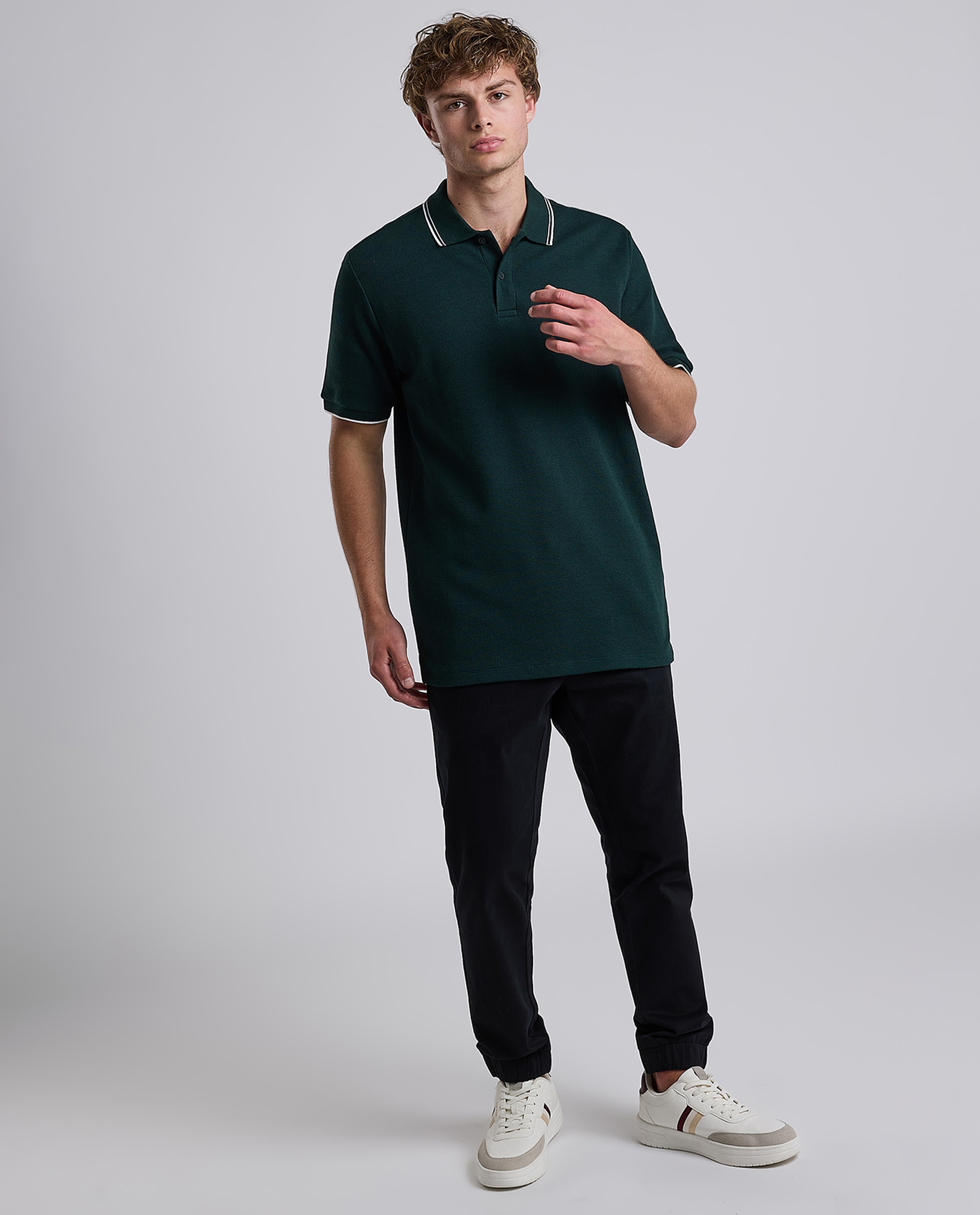 Contrast Trim Polo T-Shirt with Shirt Collar and Short Sleeves