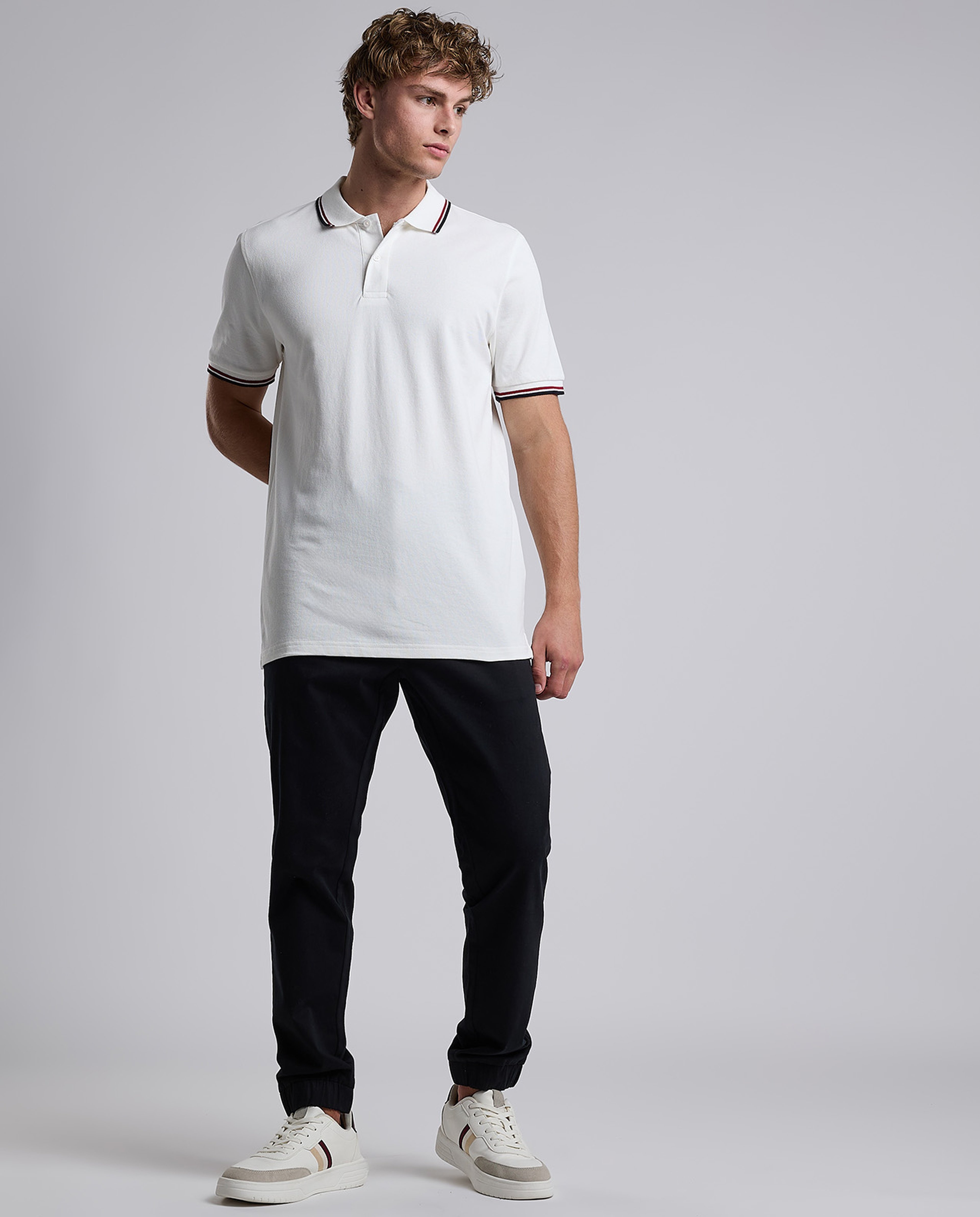 Contrast Trim Polo T-Shirt with Shirt Collar and Short Sleeves