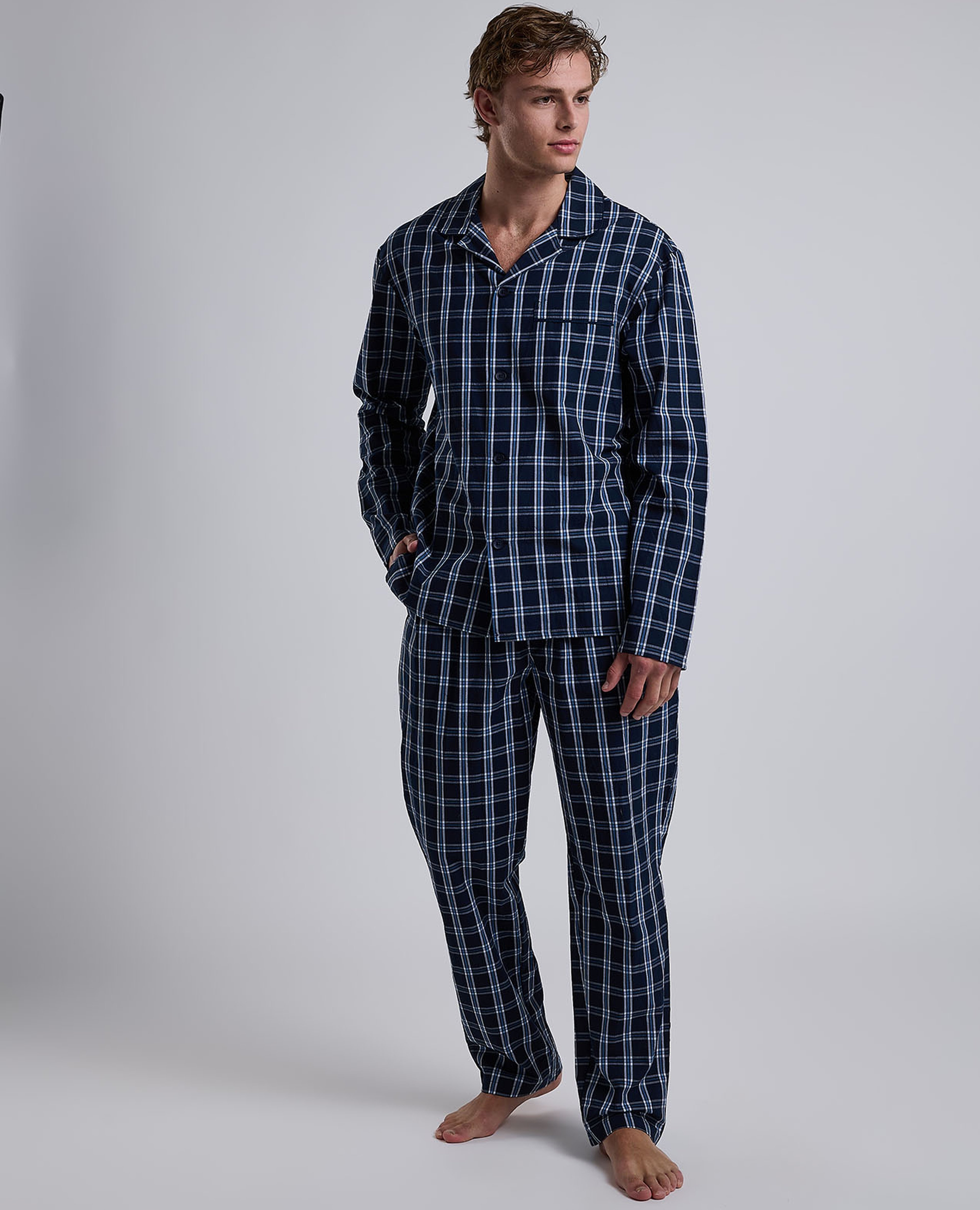 Plaid Pyjama Set with Revere Collar and Long Sleeves
