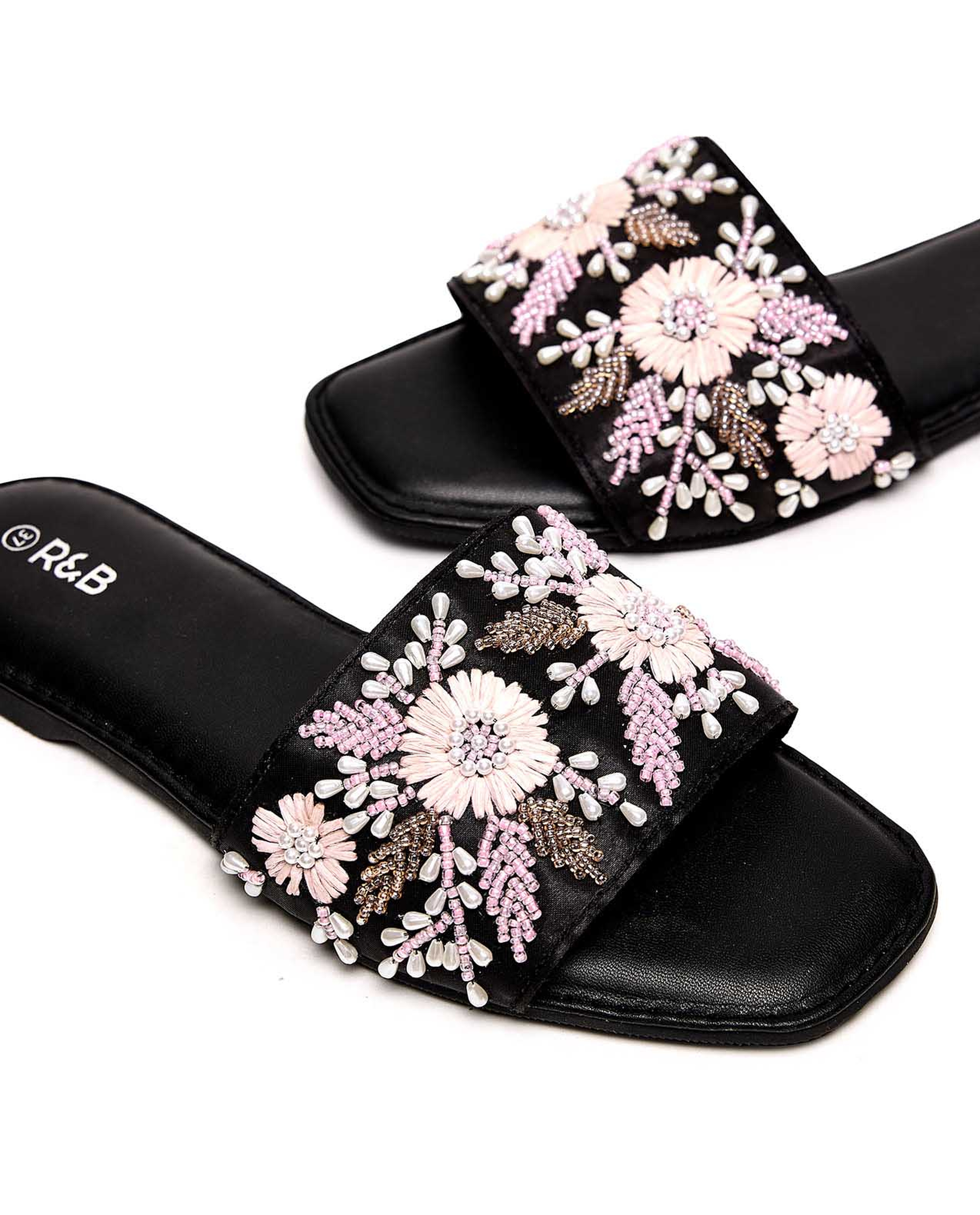 Embellished Flat Sandals