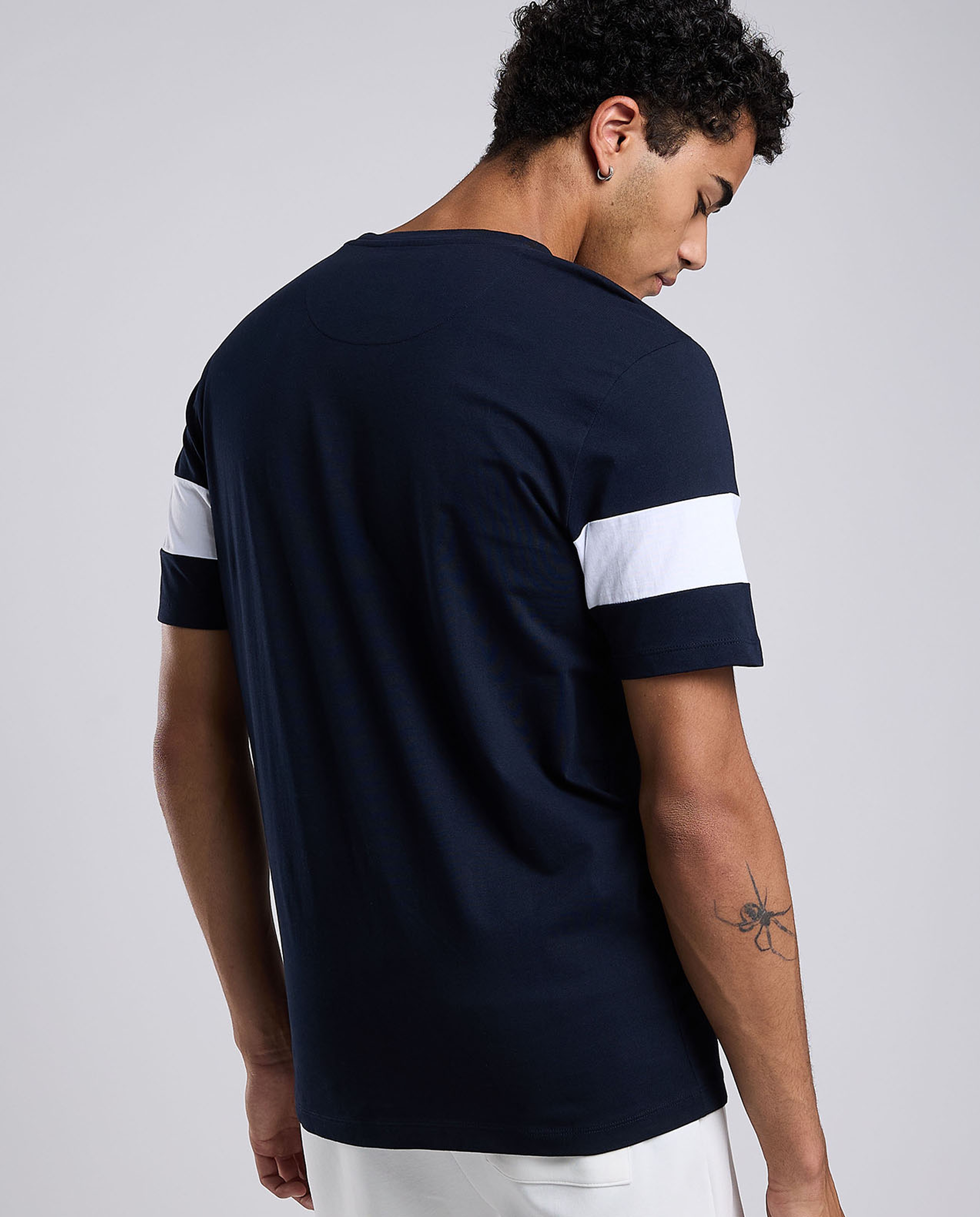 Color Block T-Shirt with Crew Neck and Short Sleeves