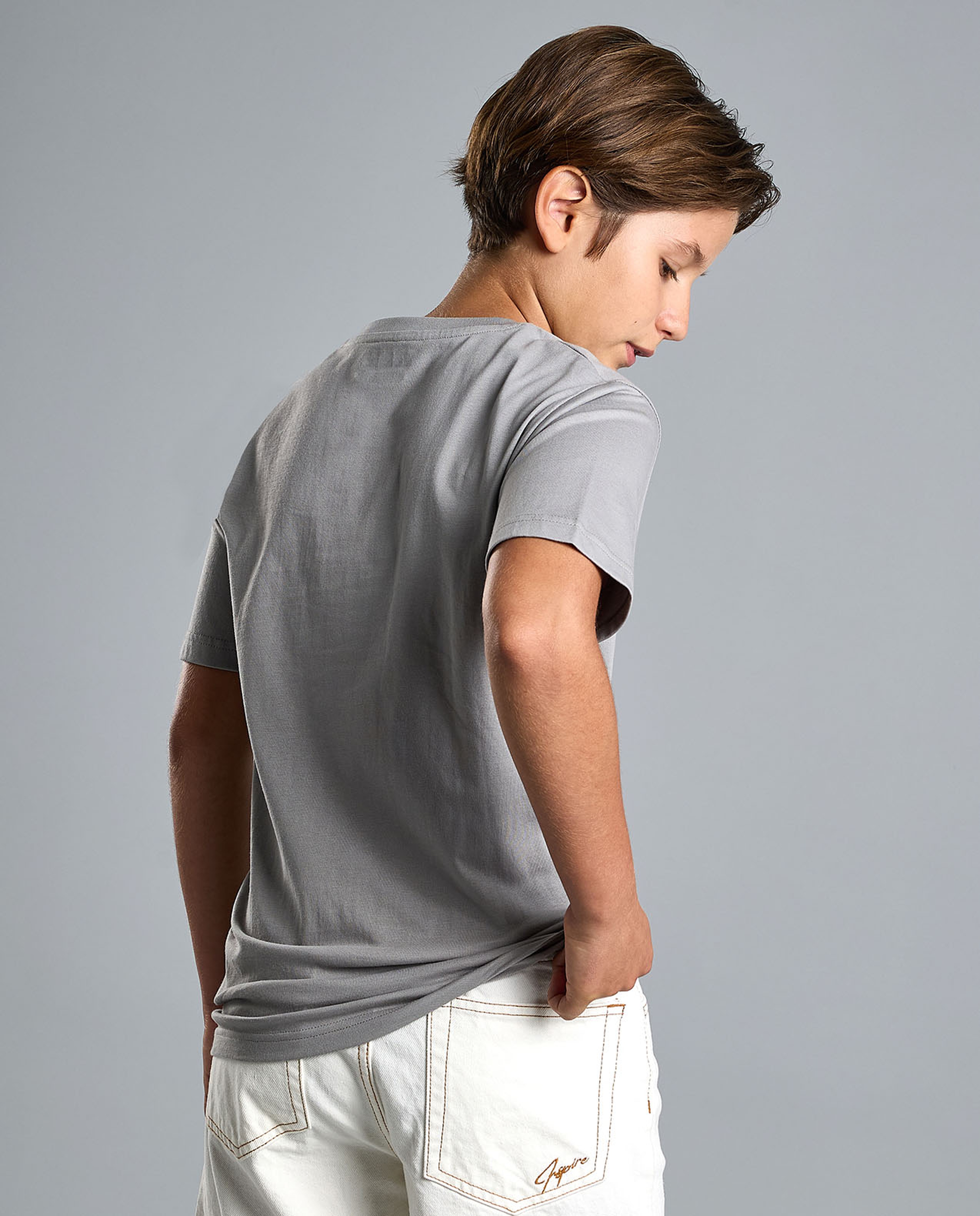 Graphic Print T-Shirt with Crew Neck and Short Sleeves