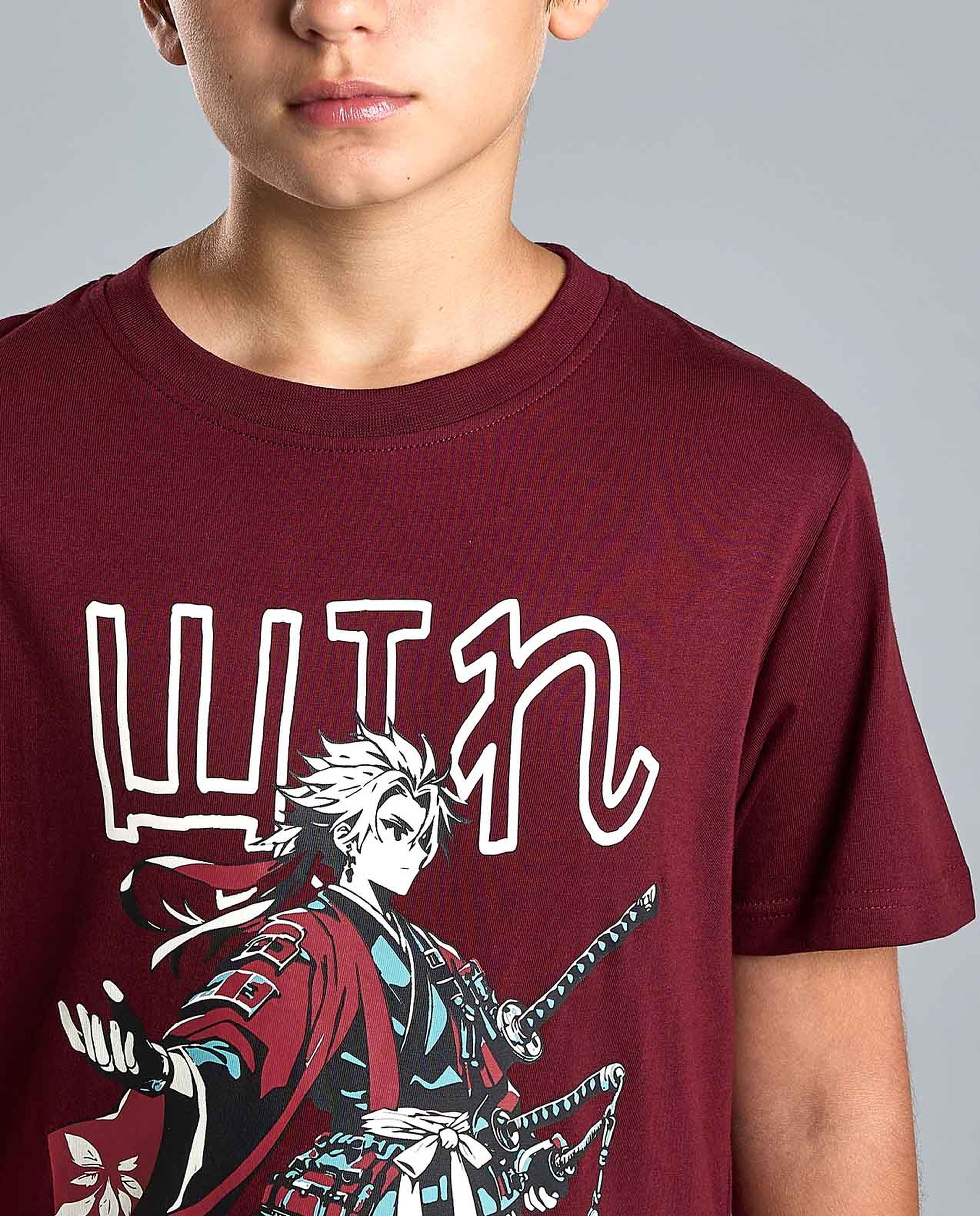 Graphic Print T-Shirt with Crew Neck and Short Sleeves