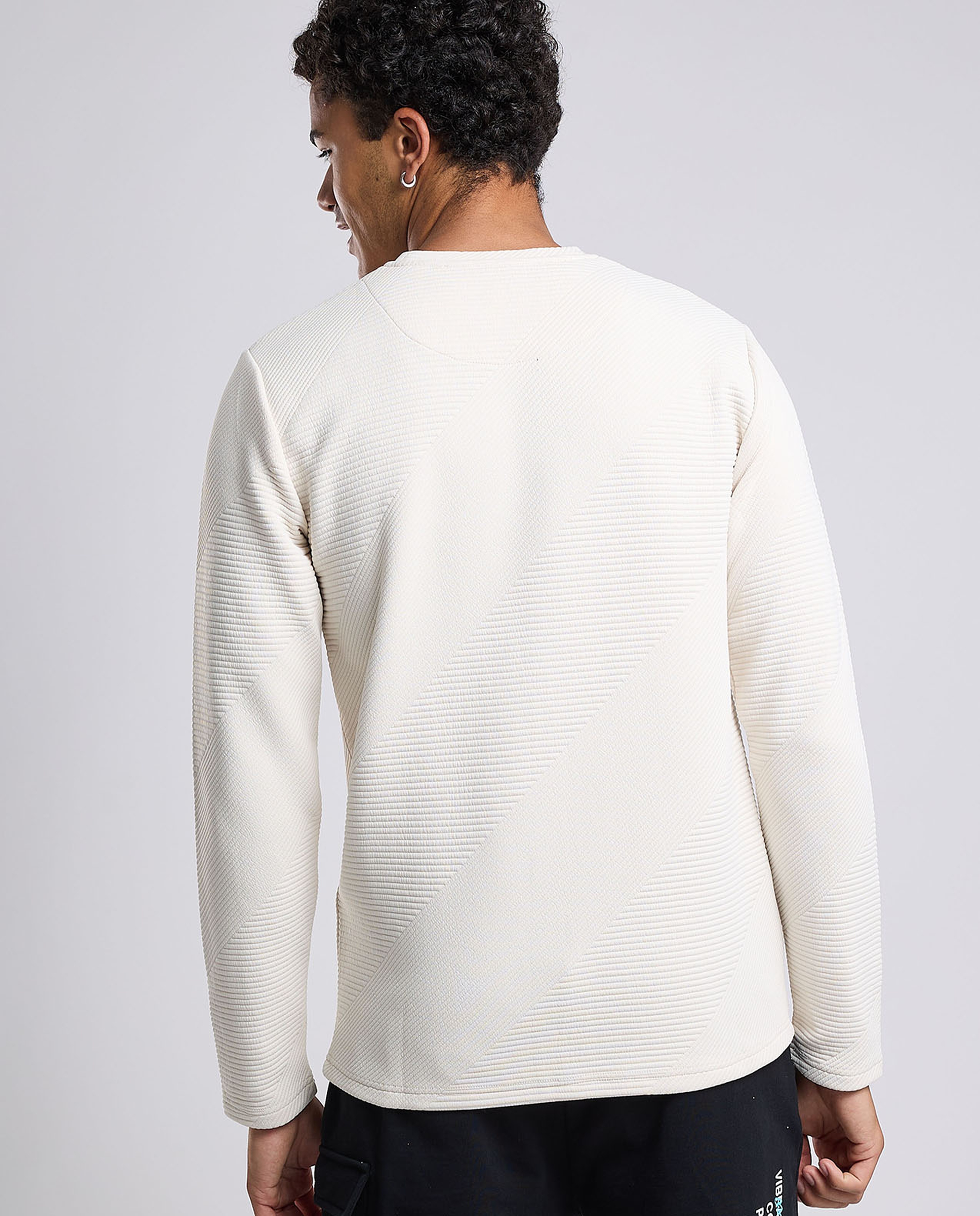 Textured T-Shirt with Crew Neck and Long Sleeves