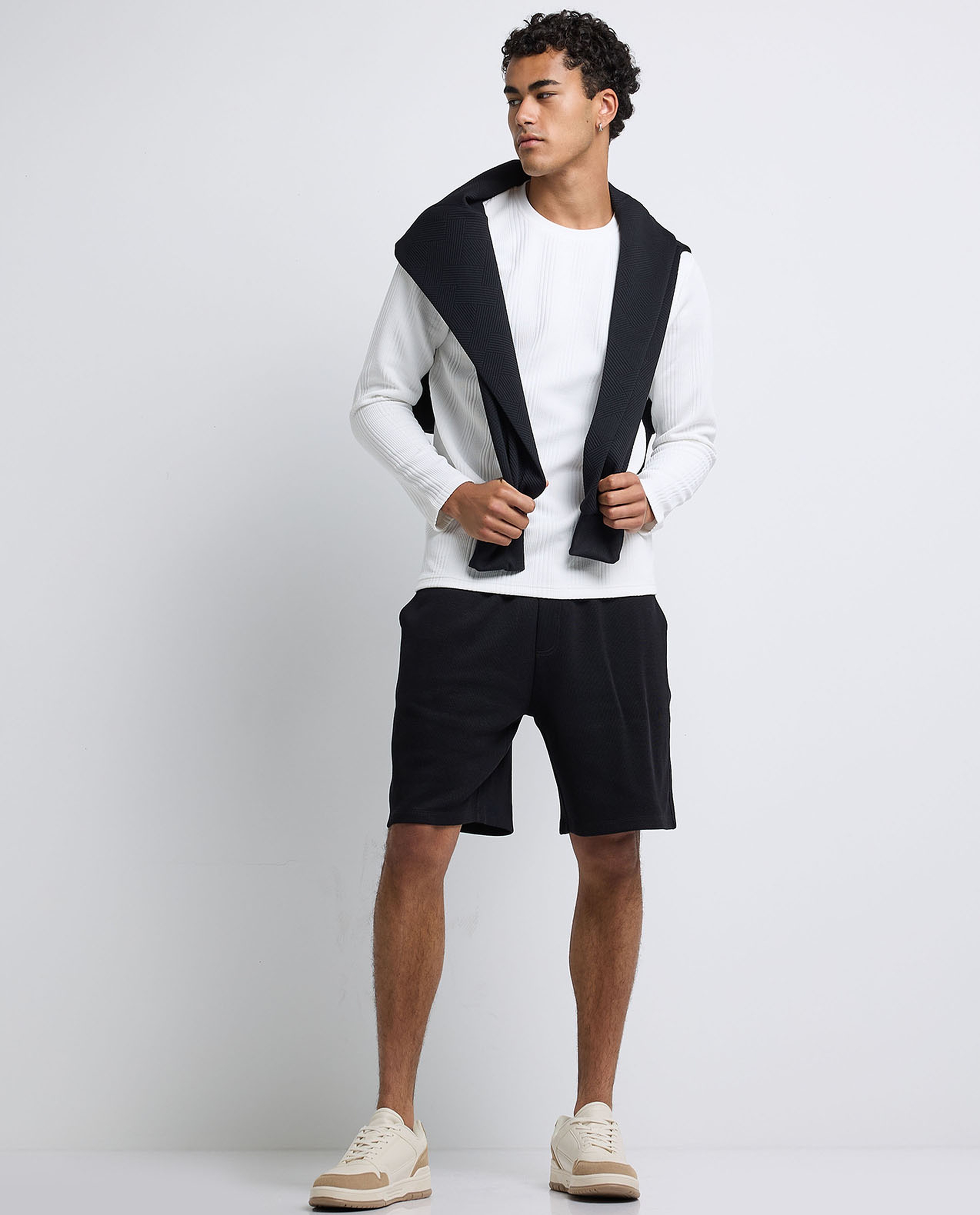 Textured T-Shirt with Crew Neck and Long Sleeves