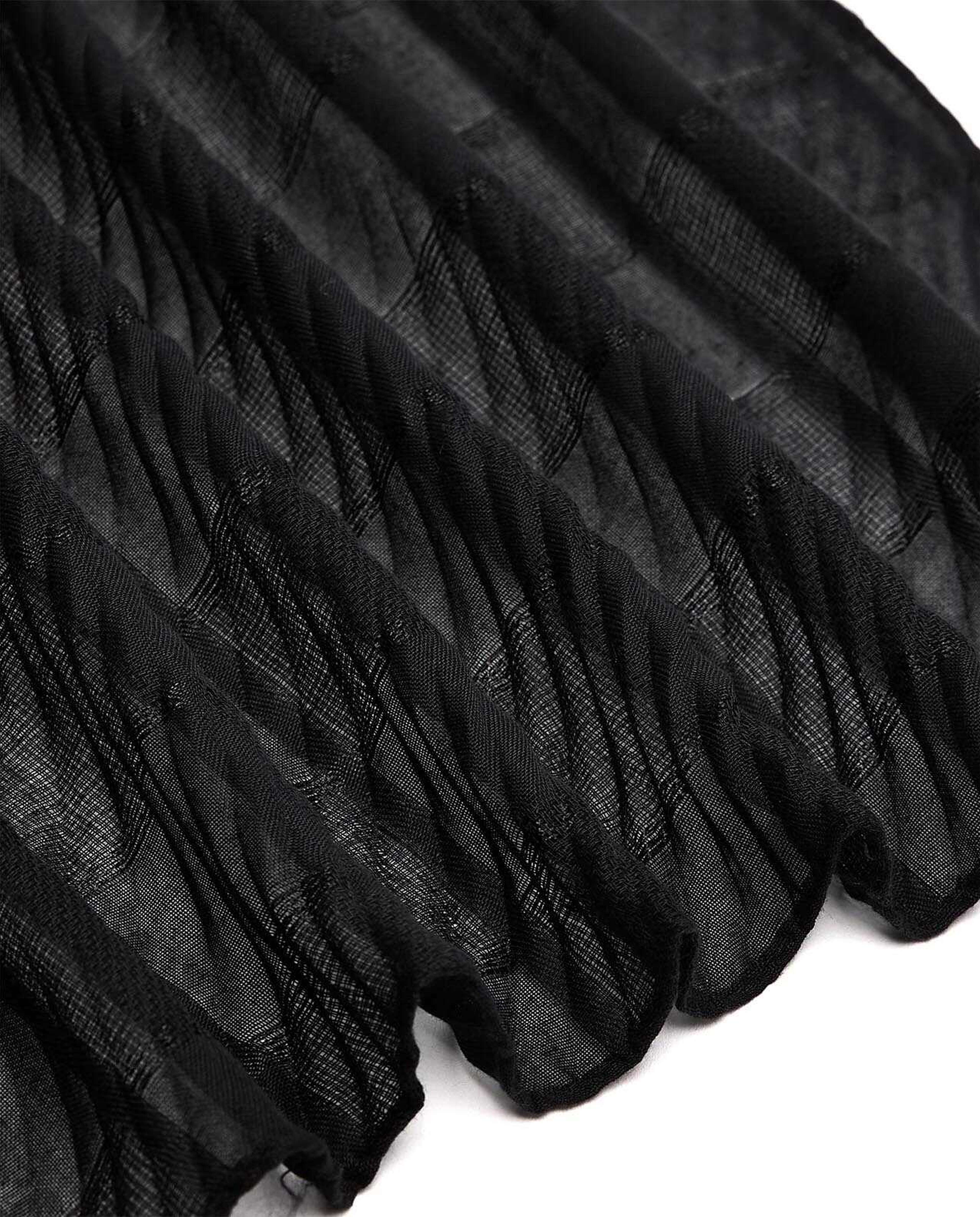 Self Patterned Scarf