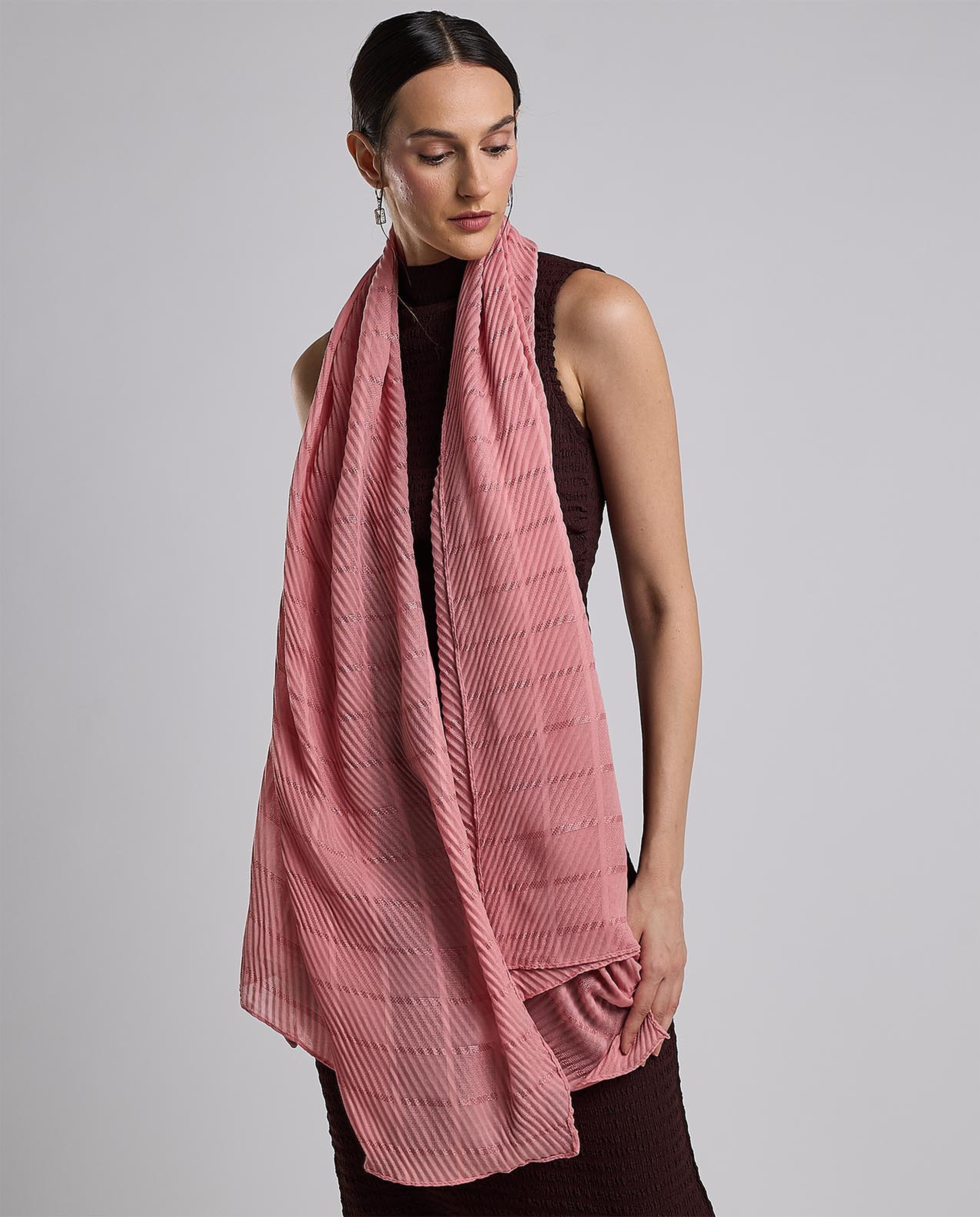 Self Patterned Scarf