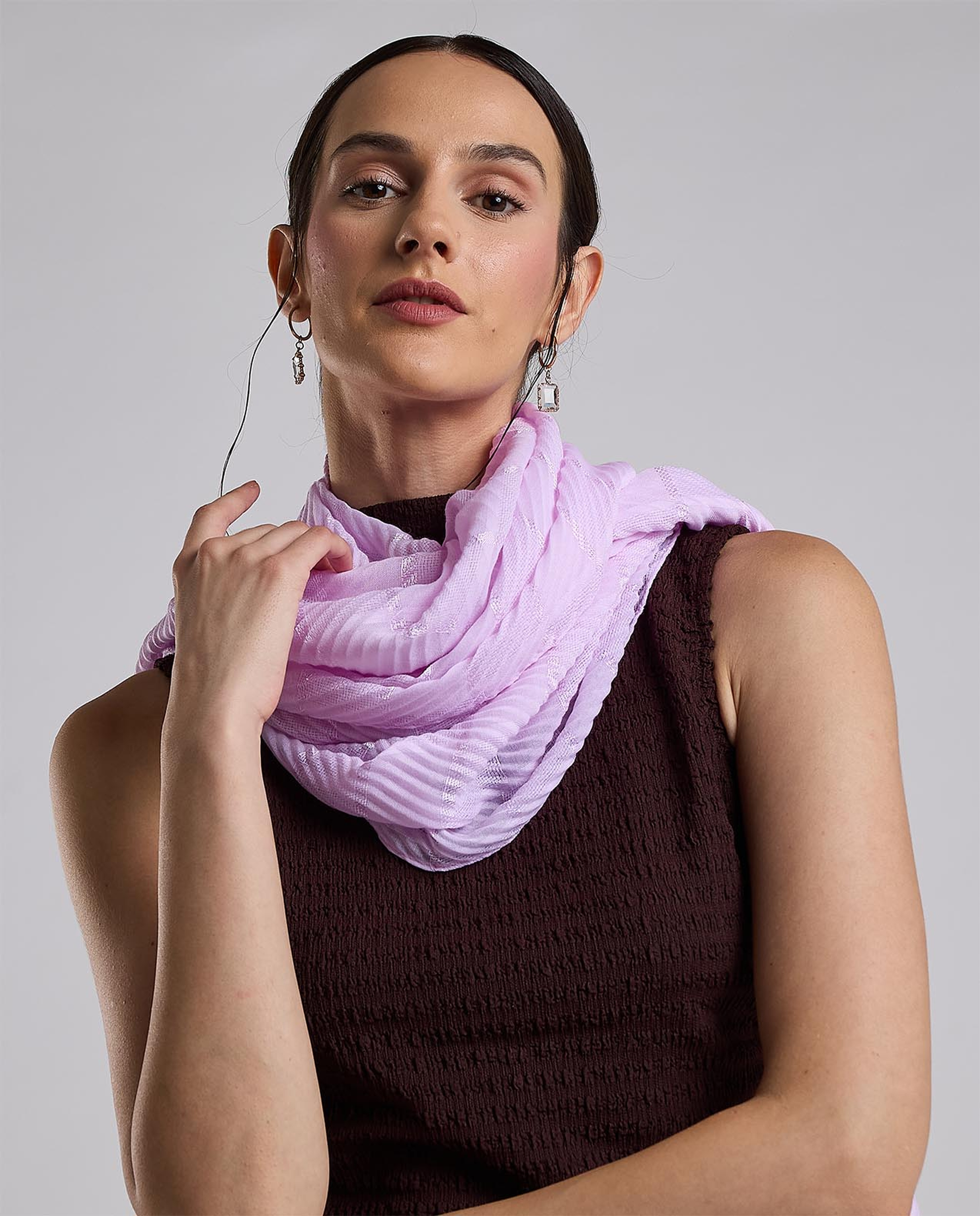 Self Patterned Scarf