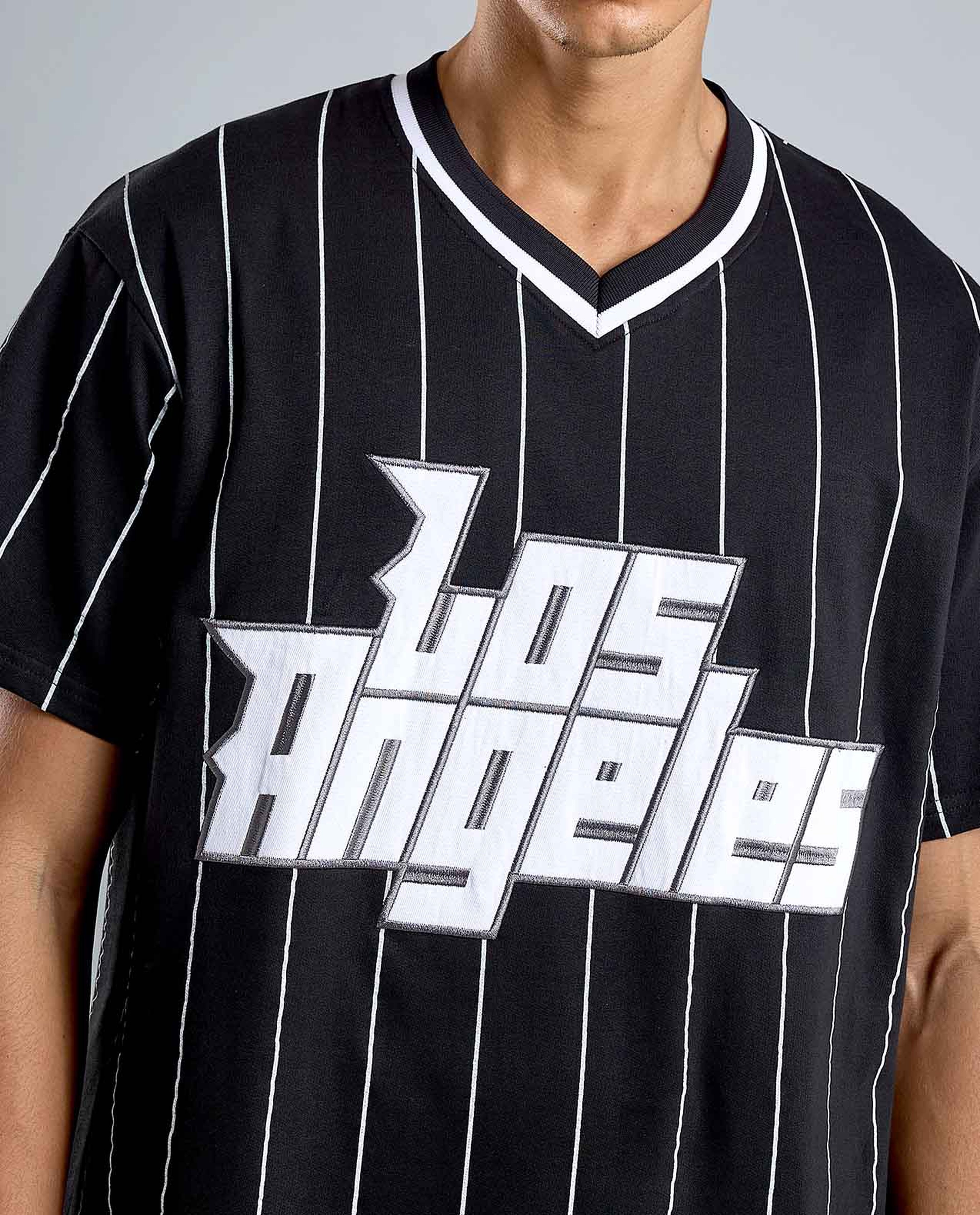 Printed T-Shirt with V-Neck Short Sleeves