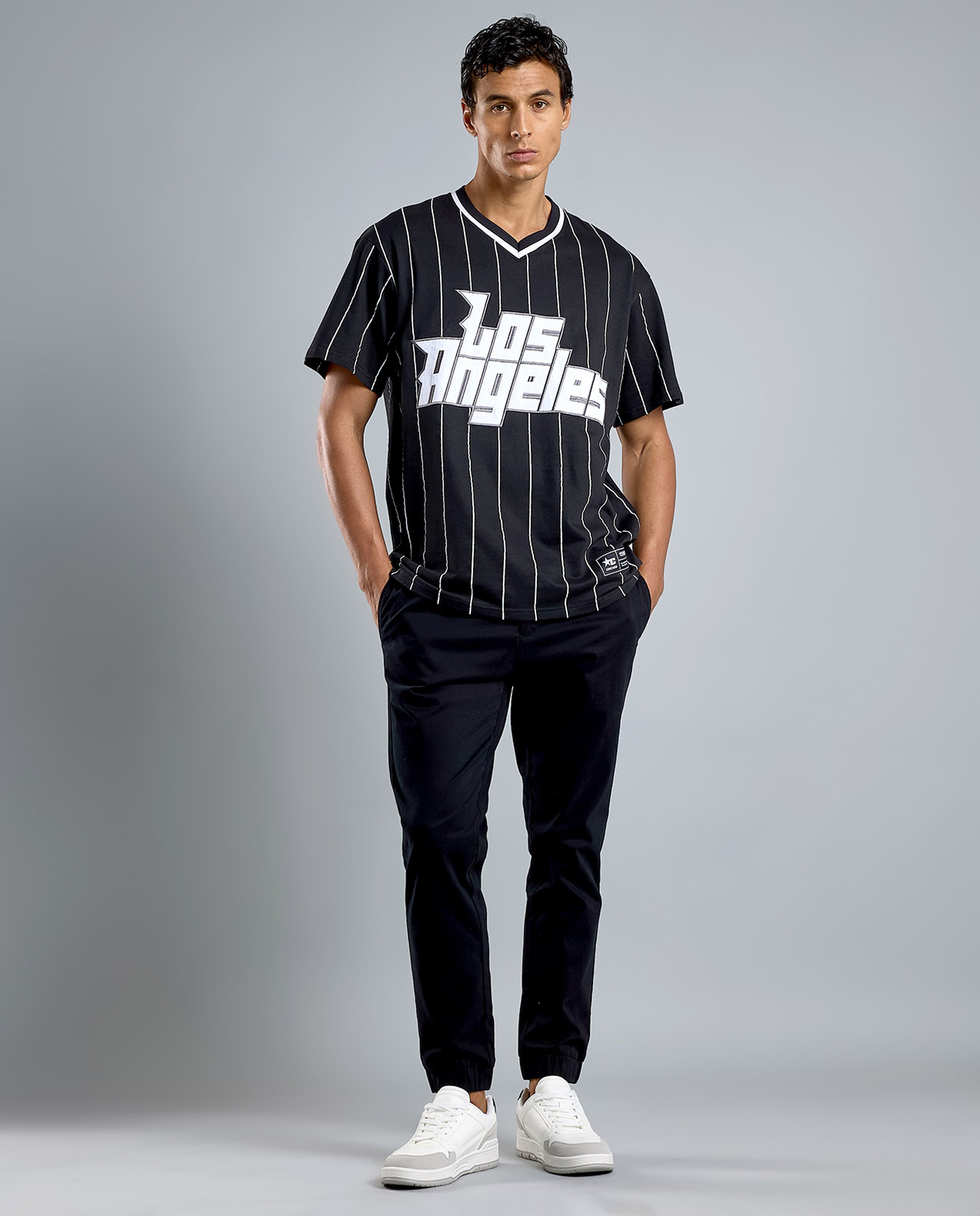 Printed T-Shirt with V-Neck Short Sleeves