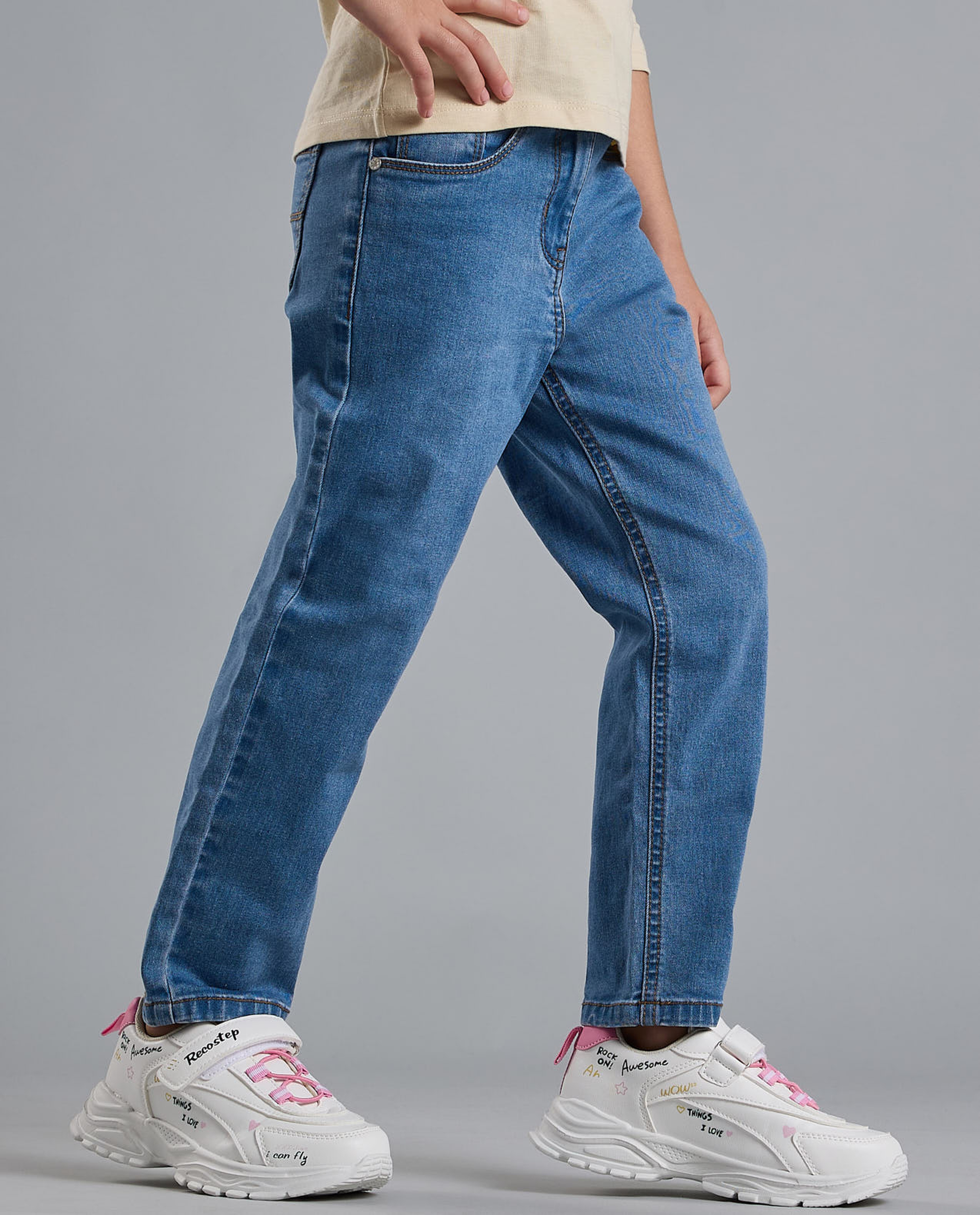 Faded Regular Fit Jeans with Button Closure