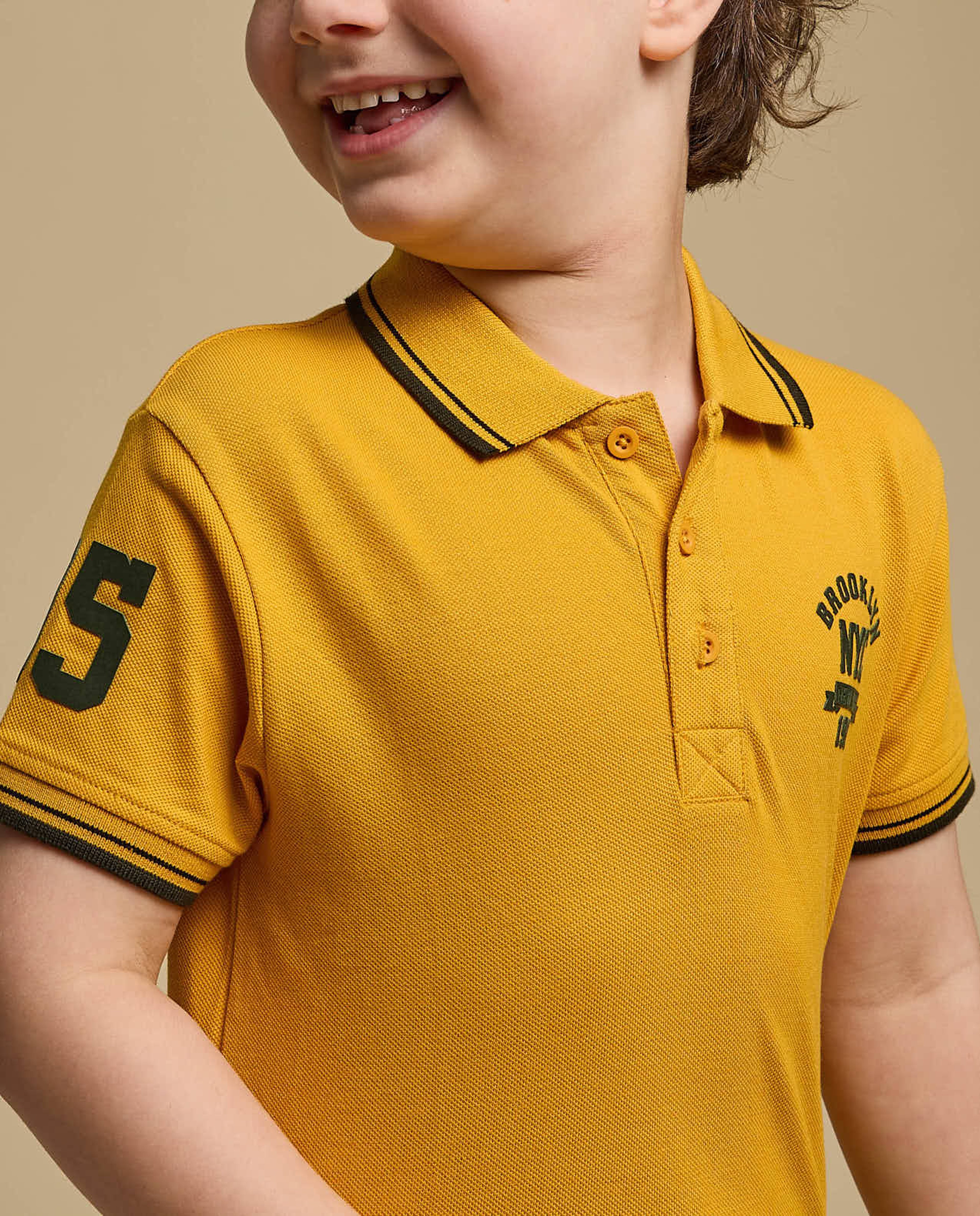 Print Detail Polo T-Shirt with Short Sleeves