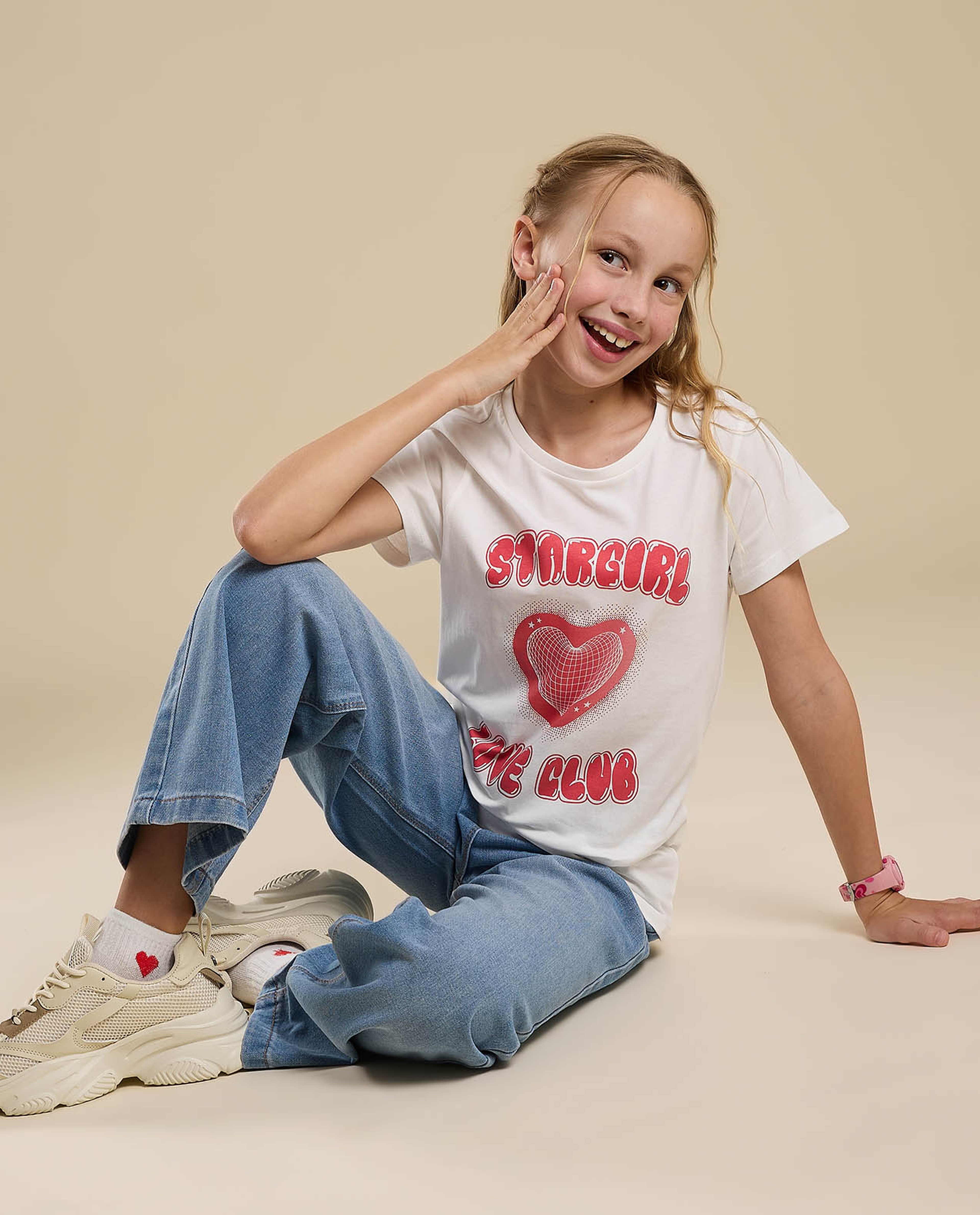 Graphic Print T-Shirt with Crew Neck and Short Sleeves