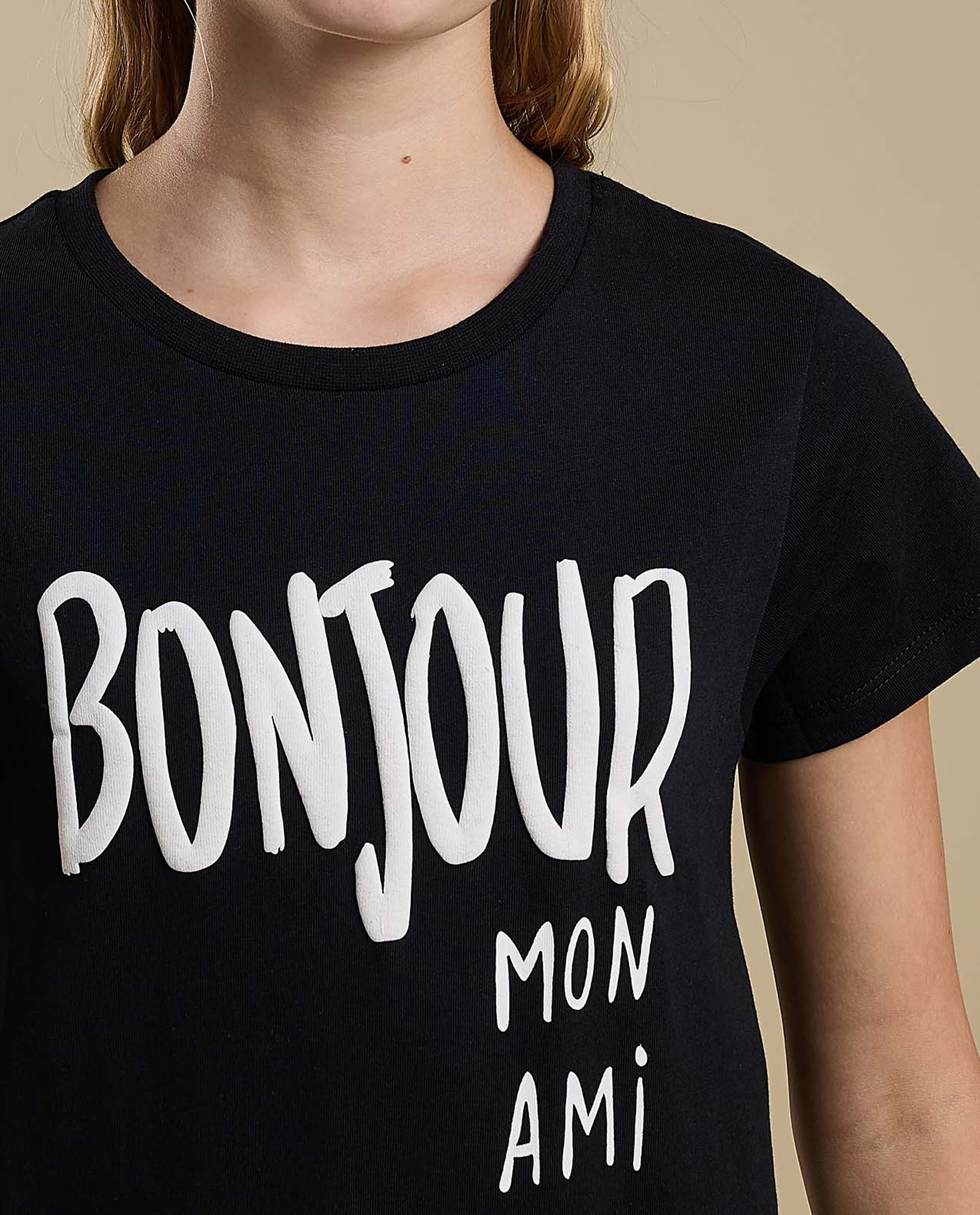 Graphic Print T-Shirt with Crew Neck and Short Sleeves