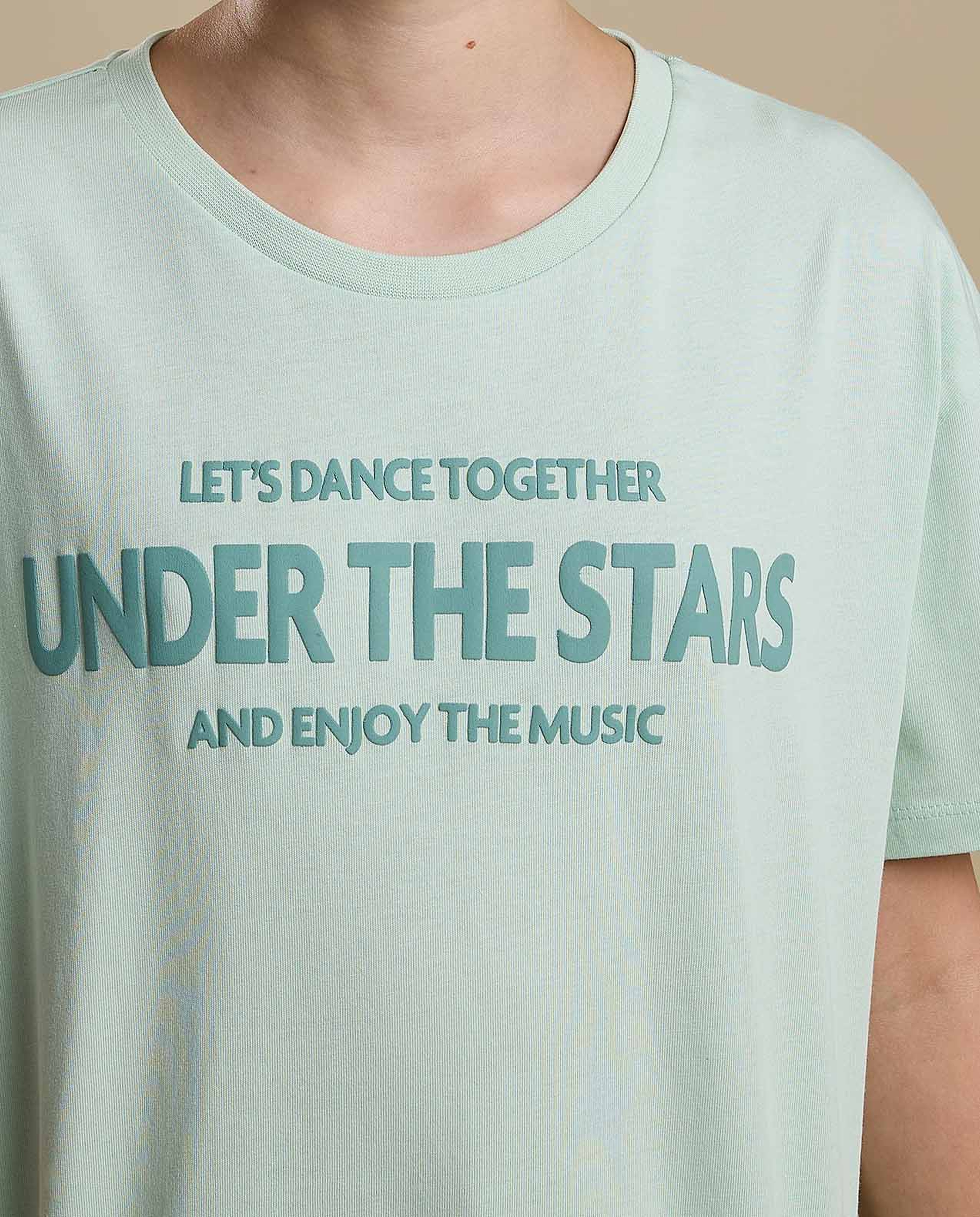 Typography Print T-Shirt with Crew Neck and Short Sleeves