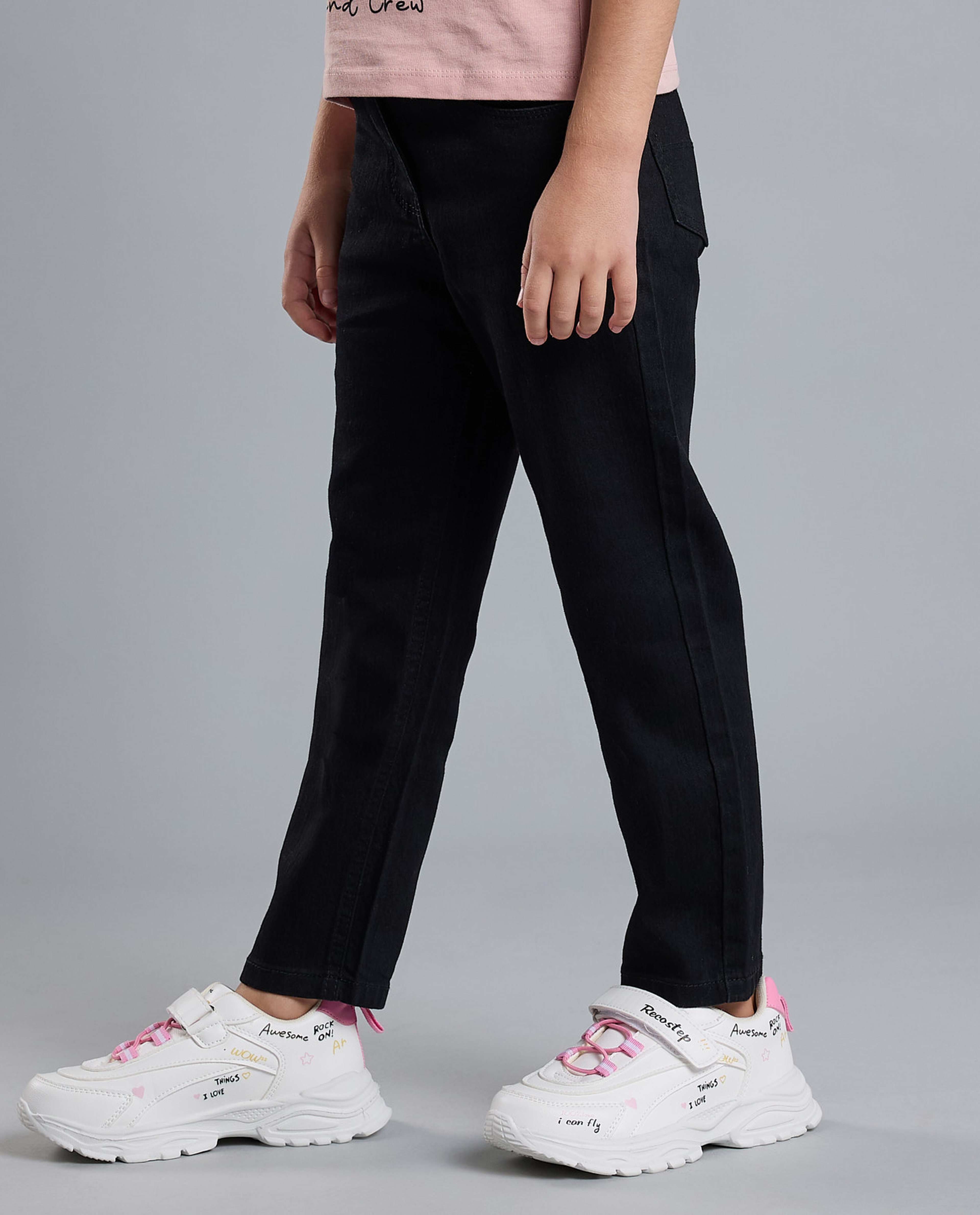 Solid Regular Fit Jeans with Button Closure