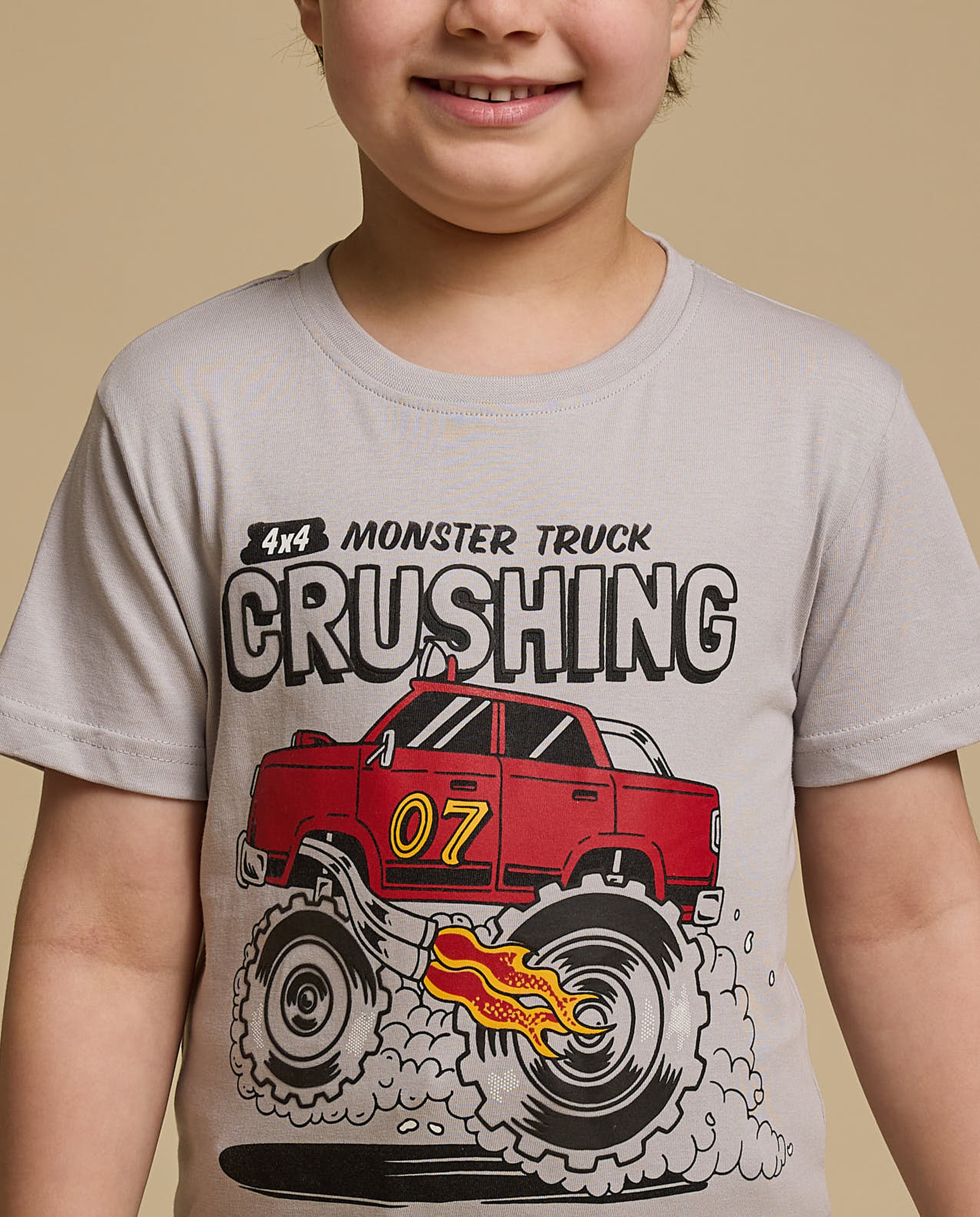 Graphic Print T-Shirt with Crew Neck and Short Sleeves