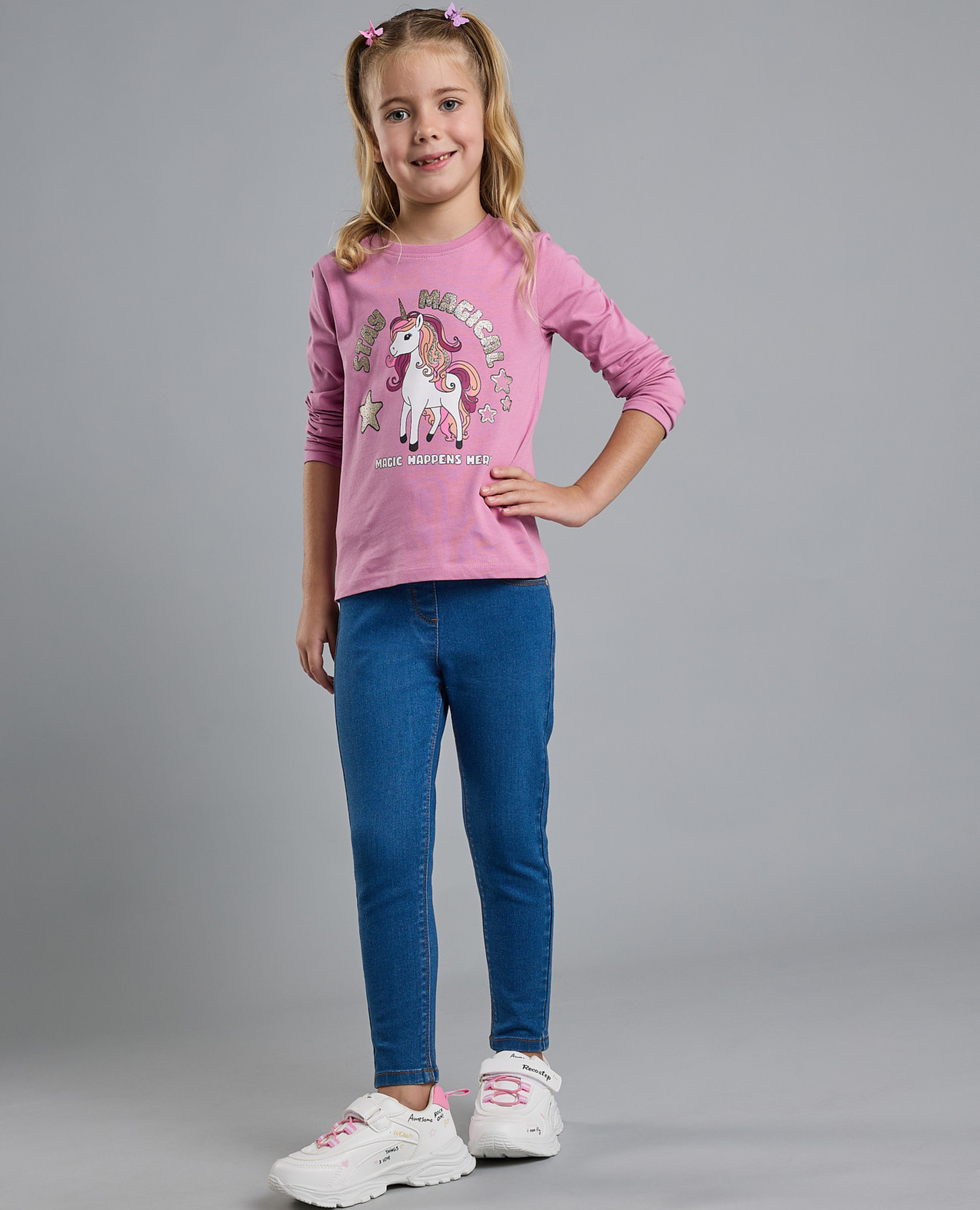 Unicorn Print T-Shirt with Crew Neck and Long Sleeves